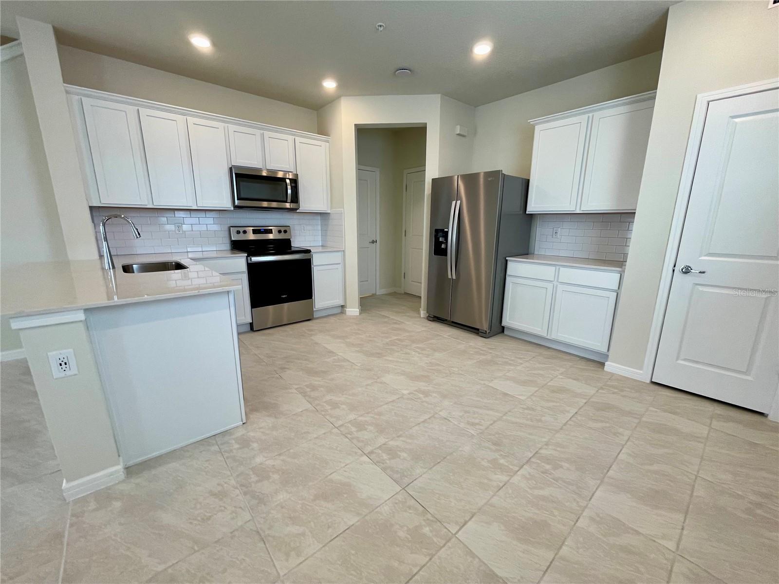 Image 4 of 28 For 2731 Bright Bird Lane