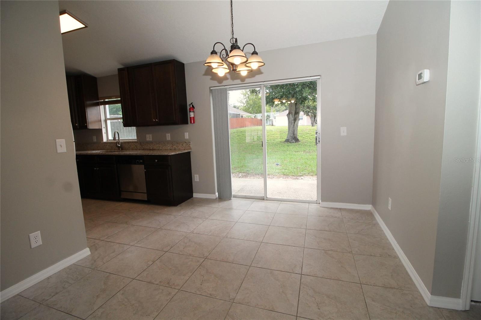 Image 5 of 19 For 1110 Chelsea Parc Drive