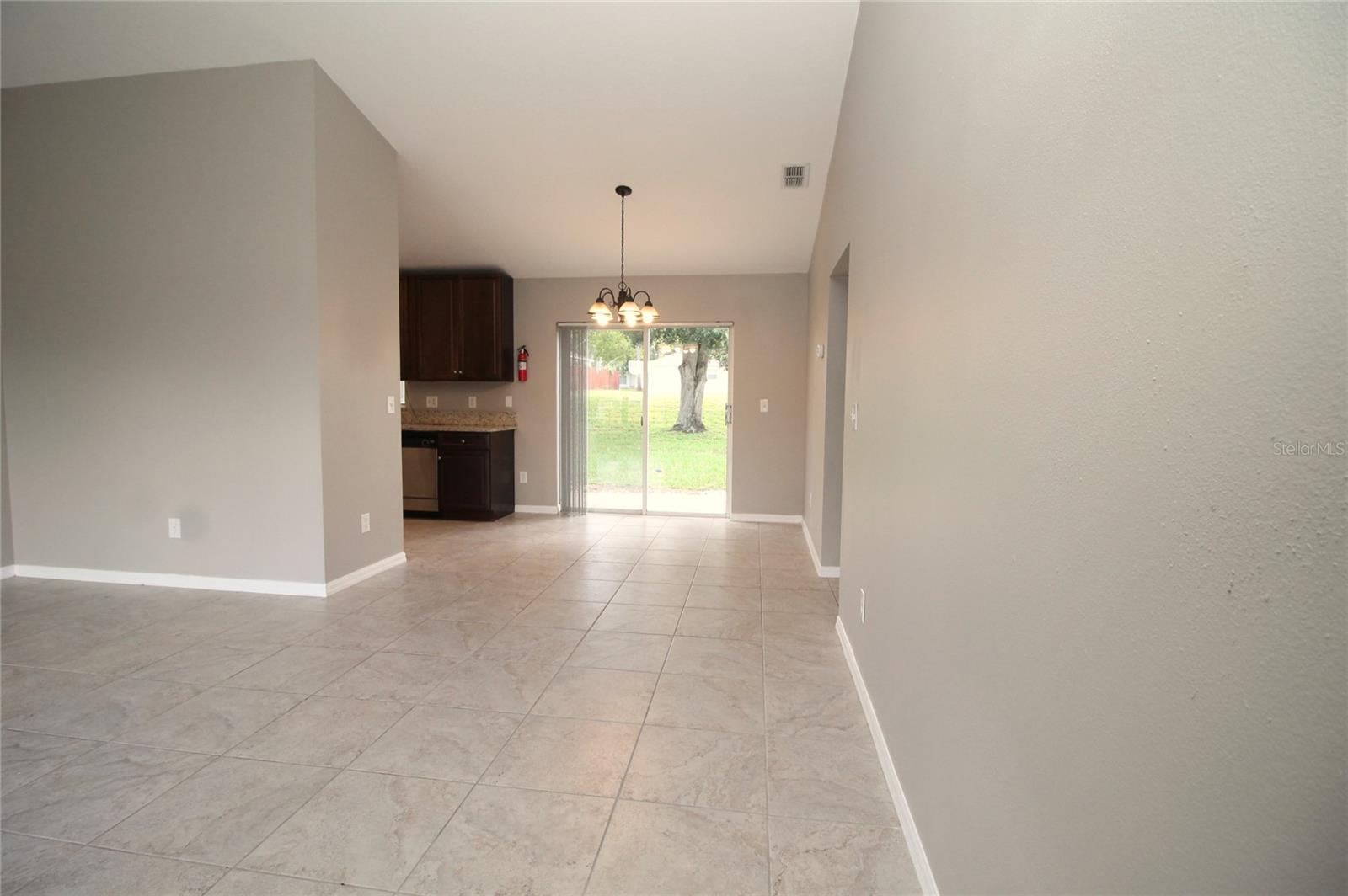 Image 8 of 19 For 1110 Chelsea Parc Drive