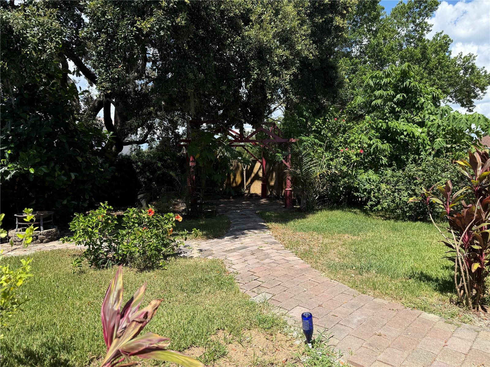 Image 16 of 18 For 2021 Arbor Way
