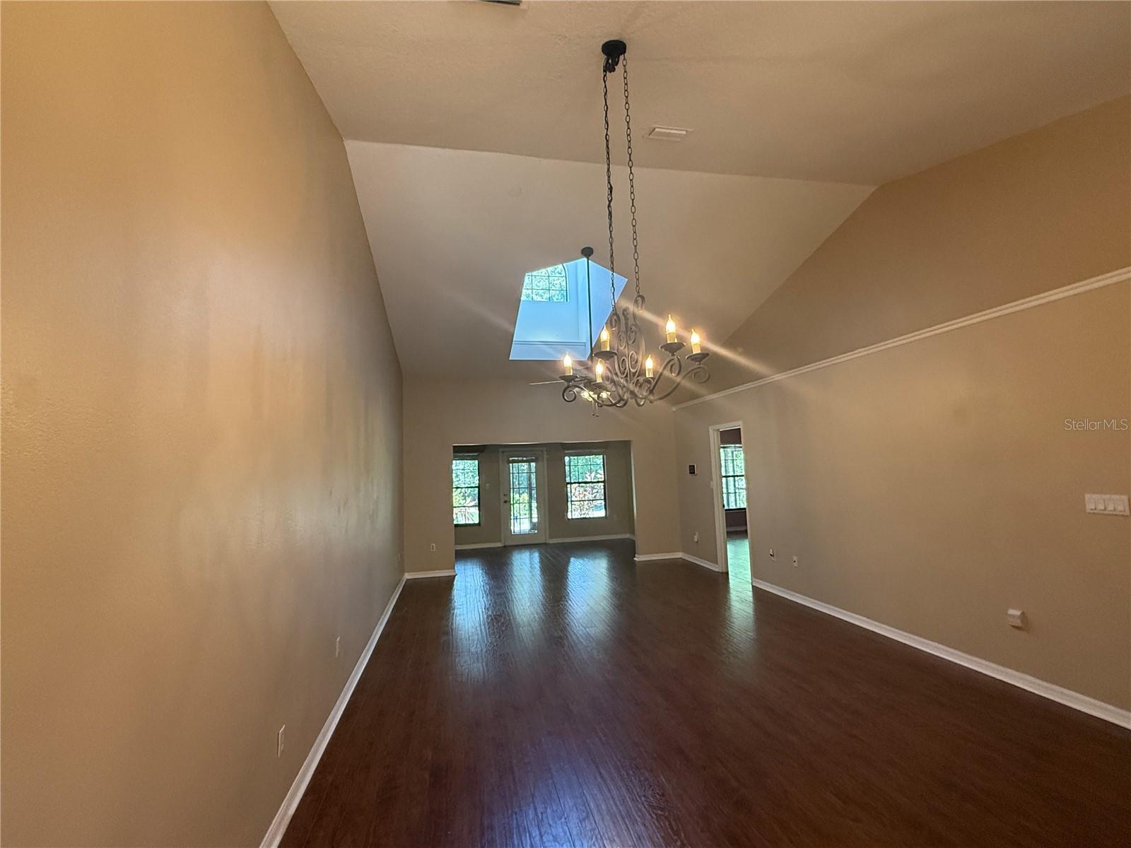 Image 4 of 18 For 2021 Arbor Way
