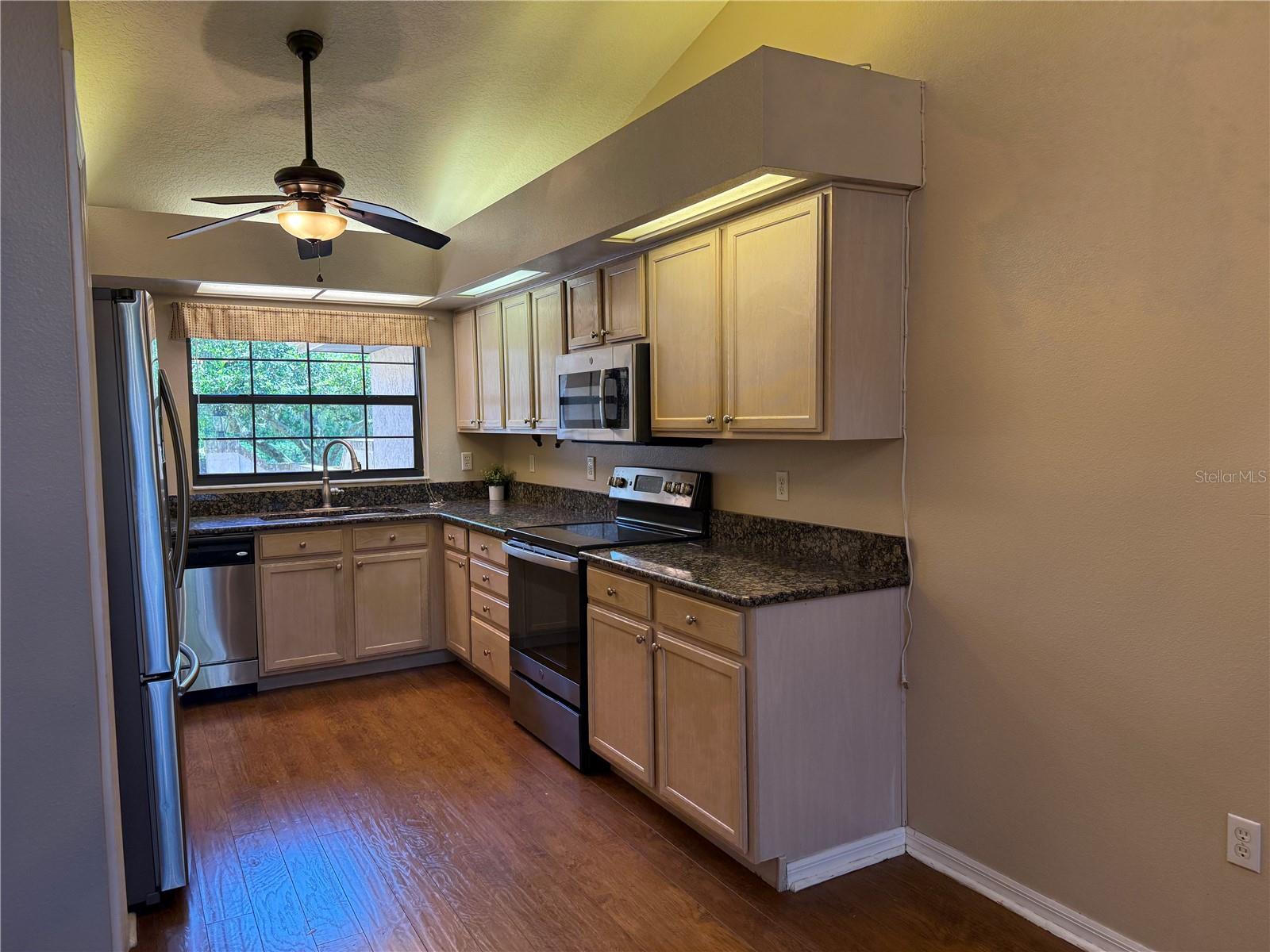Image 5 of 18 For 2021 Arbor Way