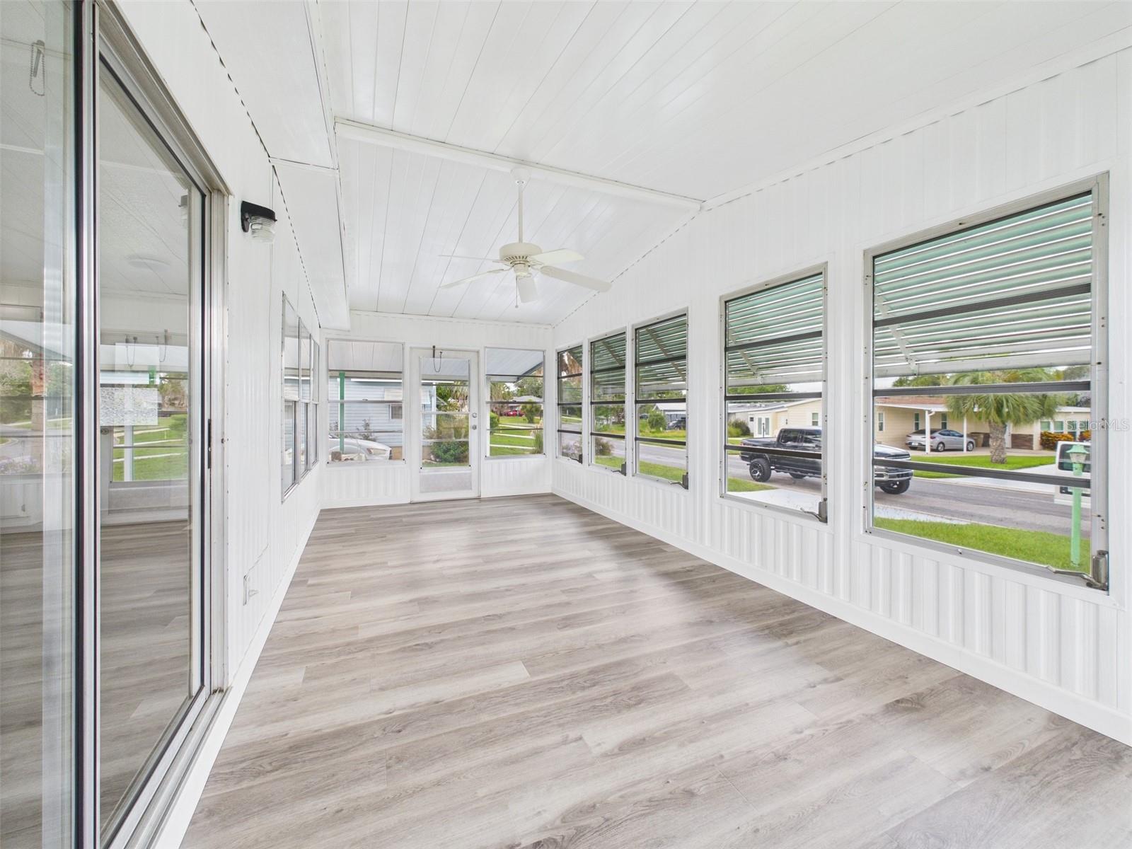 Image 10 of 21 For 957 Tarrson Boulevard