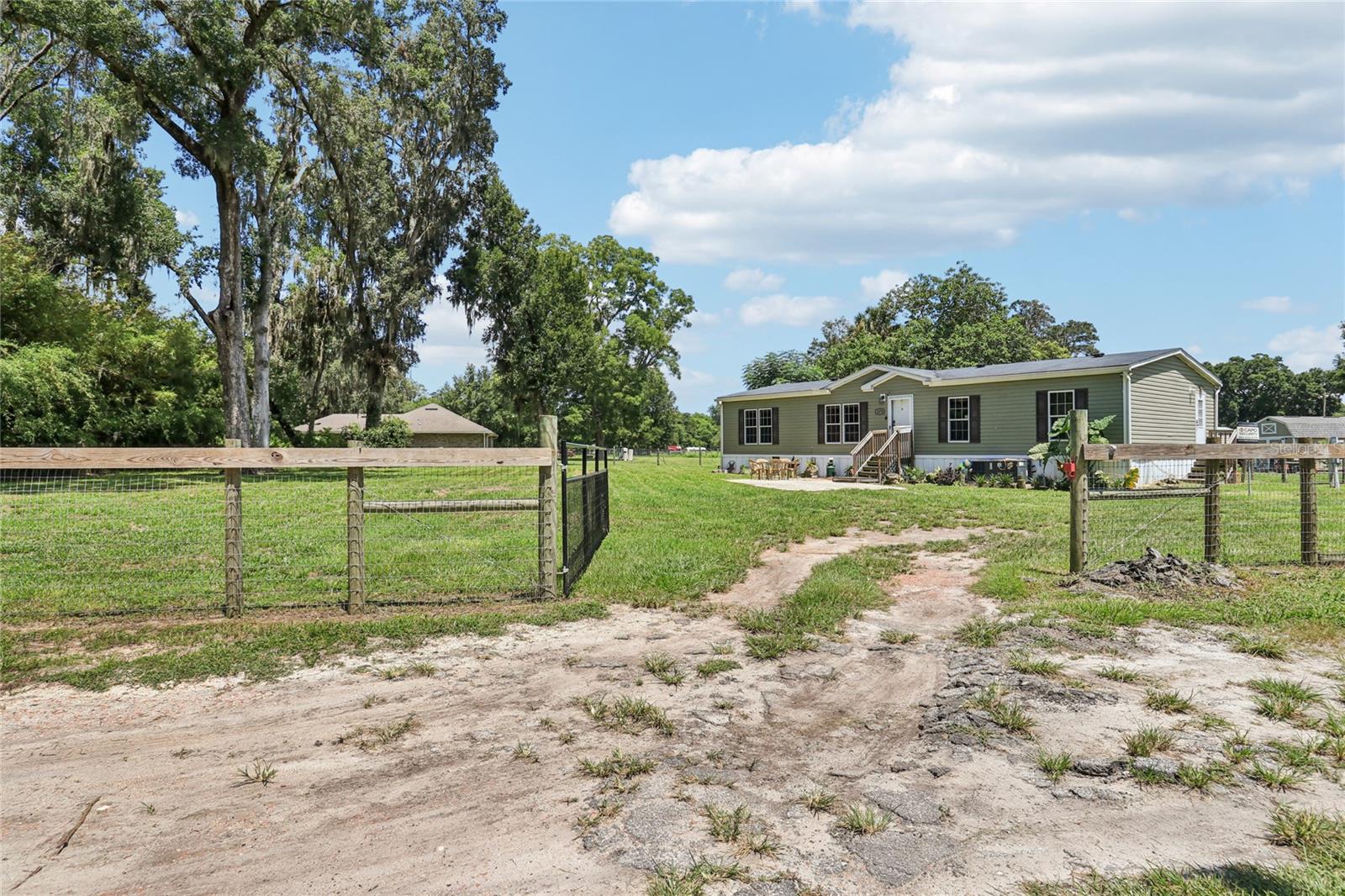 Image 4 of 48 For 3878 145th Street
