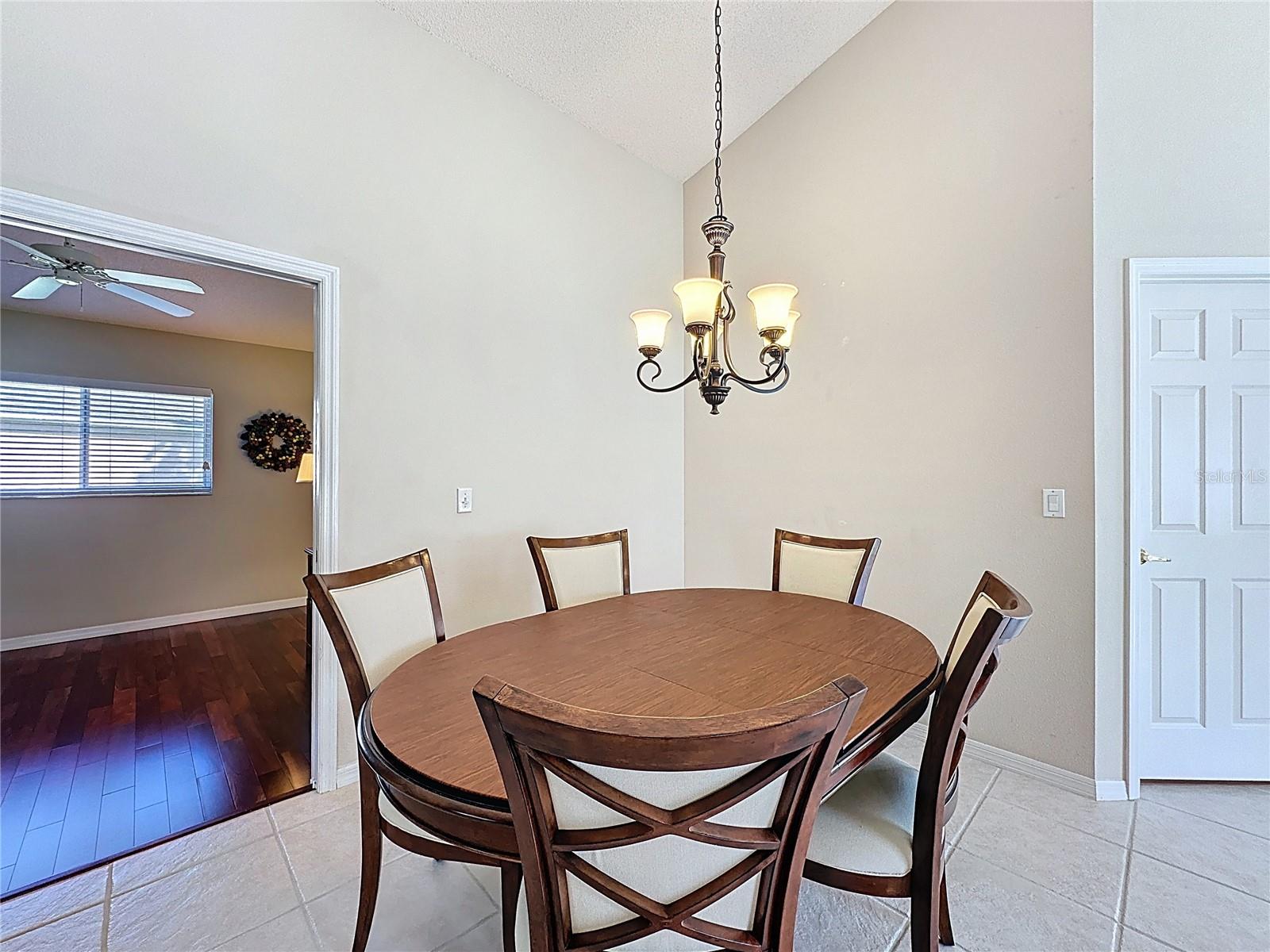 Image 11 of 66 For 3585 Westerham Drive