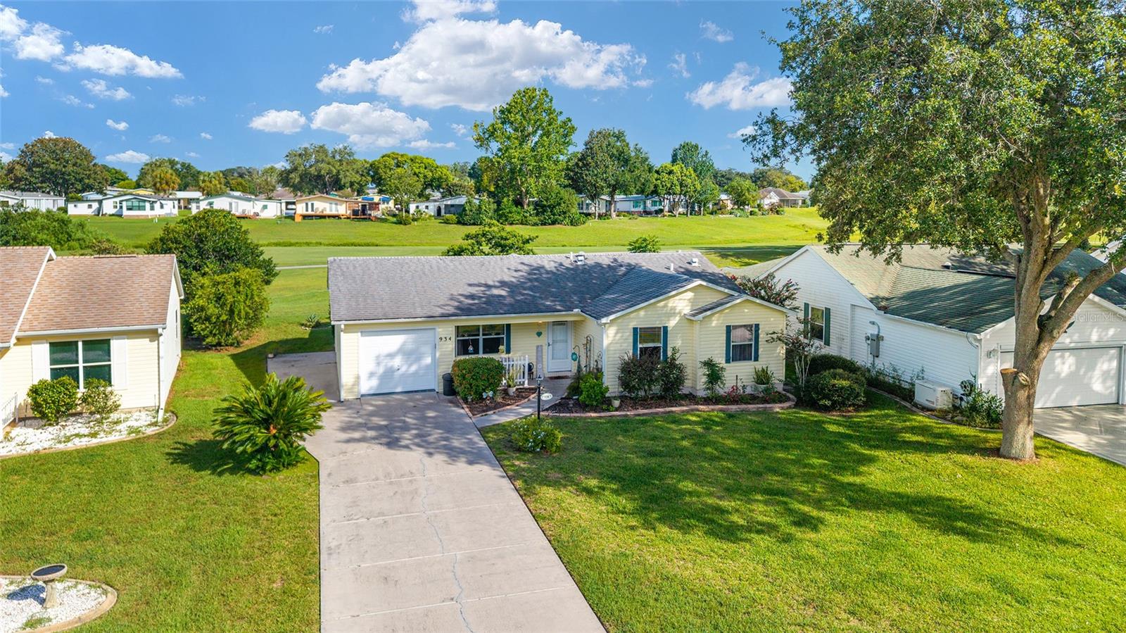 Image 43 of 57 For 934 Orchid Street