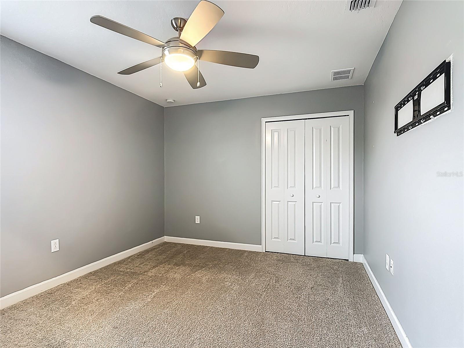 Image 47 of 66 For 2137 Lake Side Avenue