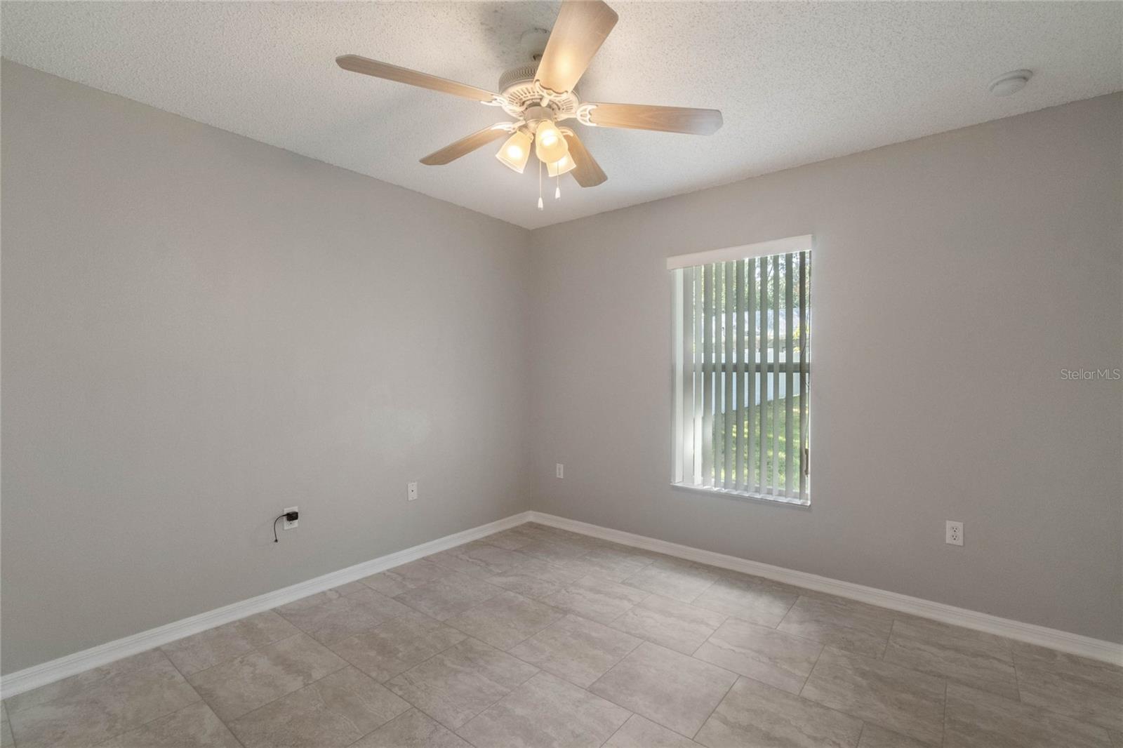 Image 24 of 27 For 116 Timbercreek Pines Circle
