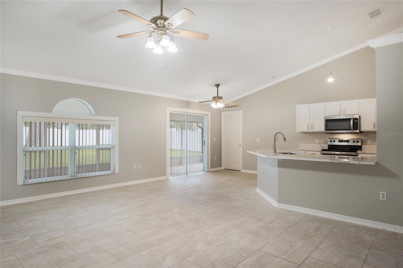 Image 5 of 27 For 116 Timbercreek Pines Circle