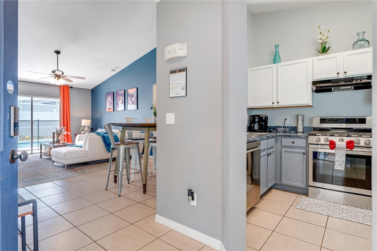 Image 17 of 38 For 7820 Laurel Oak Lane