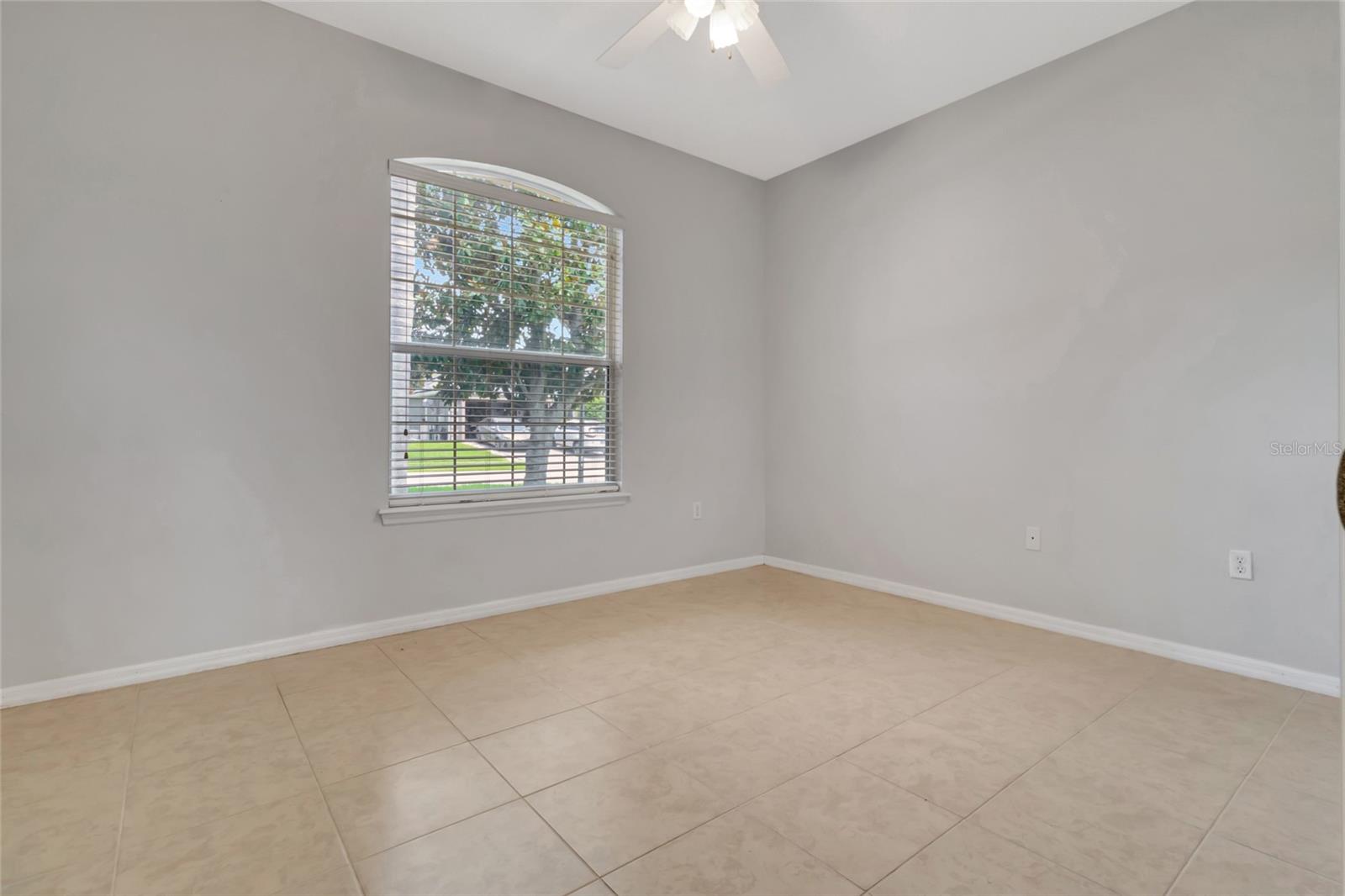 Image 19 of 34 For 13036 Baybrook Lane