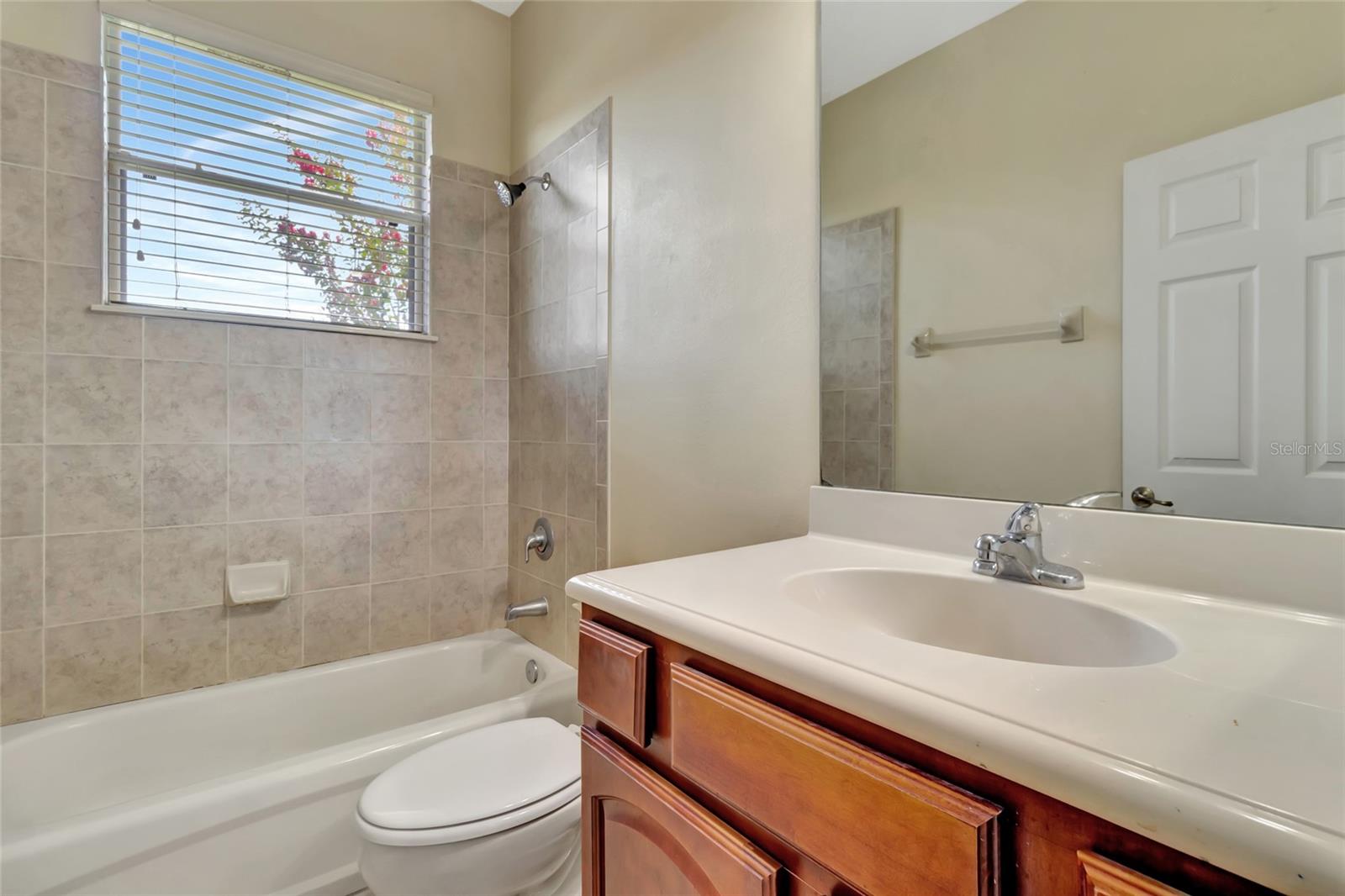 Image 21 of 34 For 13036 Baybrook Lane