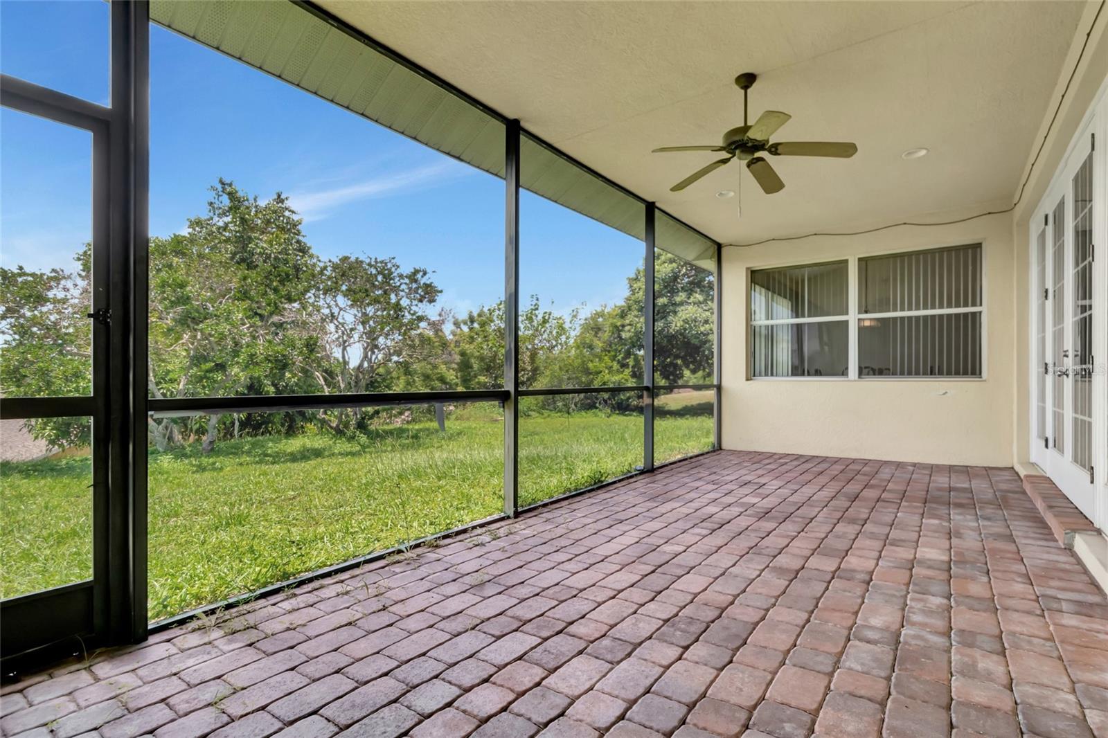 Image 23 of 34 For 13036 Baybrook Lane