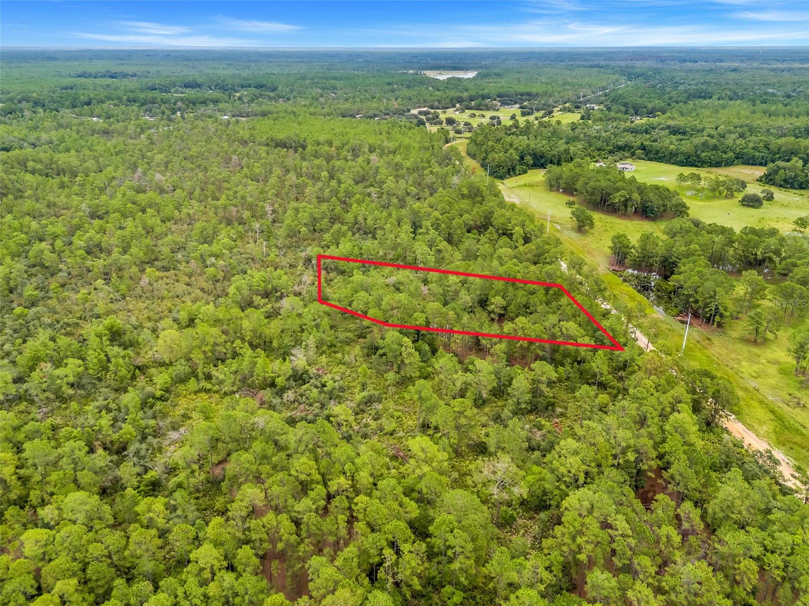 Image 7 of 9 For Buck Run Drive