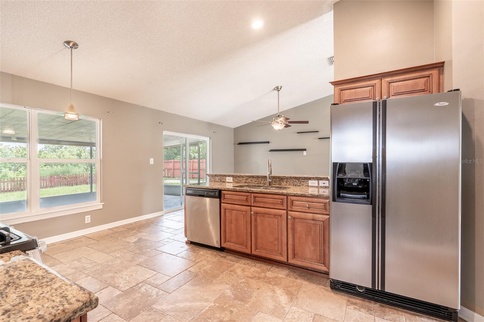 Image 11 of 33 For 15908 Lake Orienta Court
