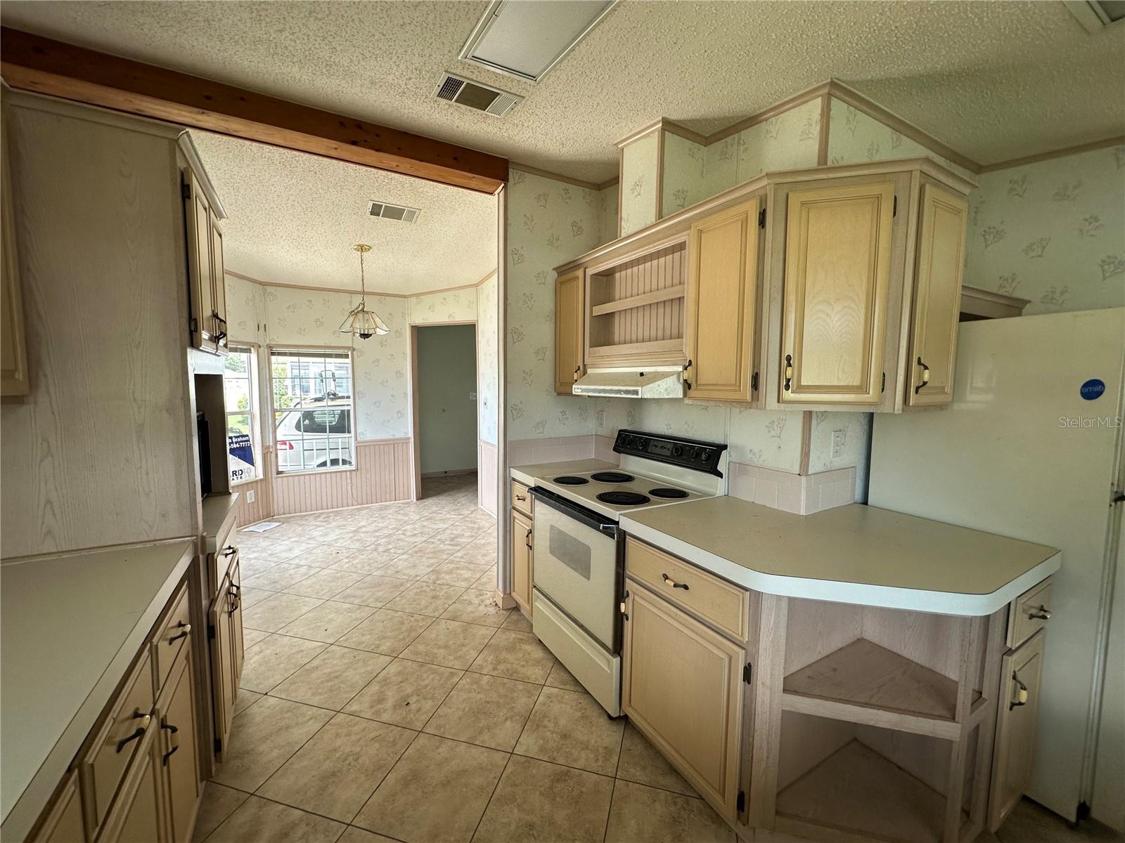 Image 5 of 11 For 3009 Manatee Road