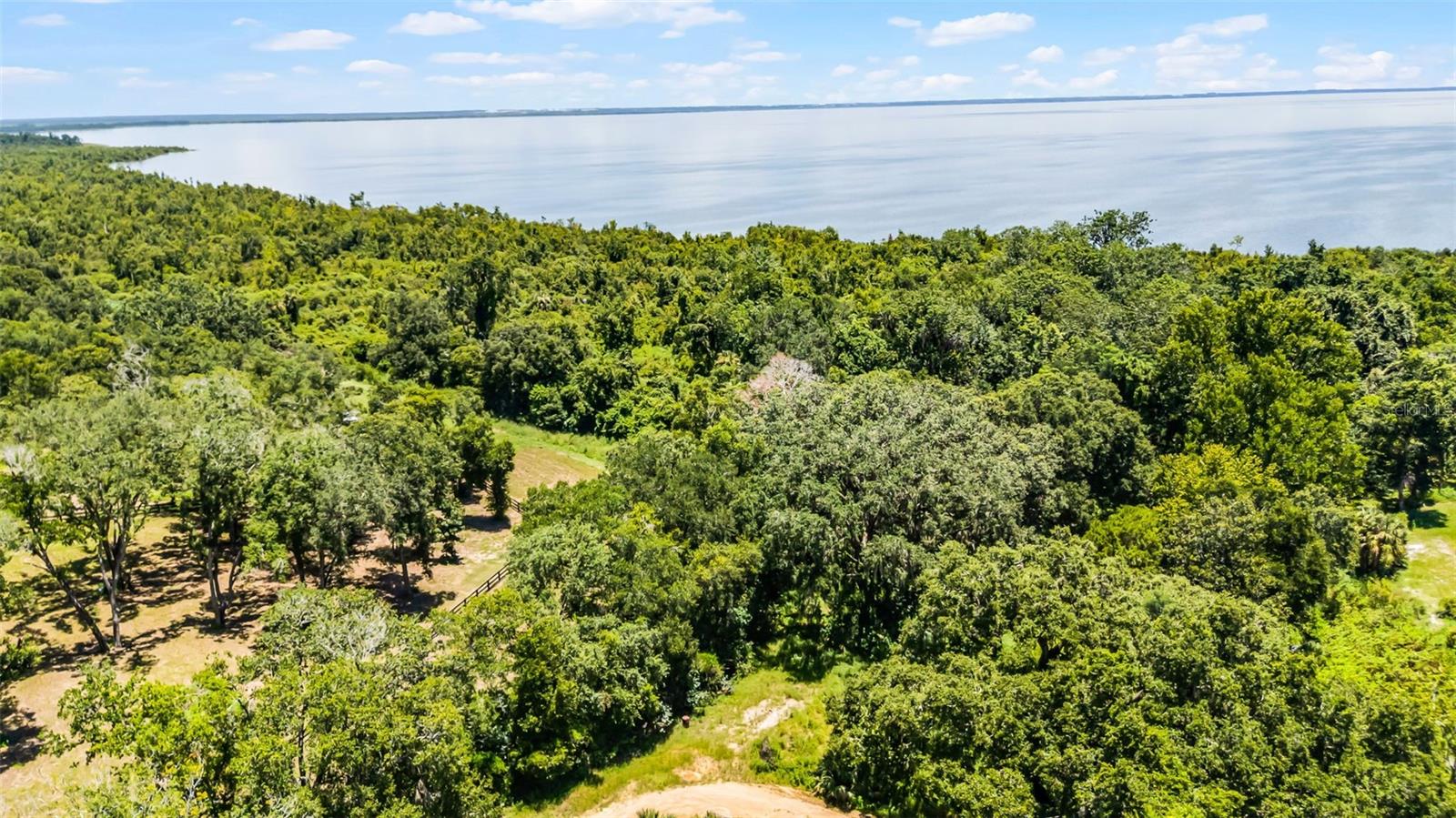 Image 14 of 25 For 15504 Lake Apopka Rd
