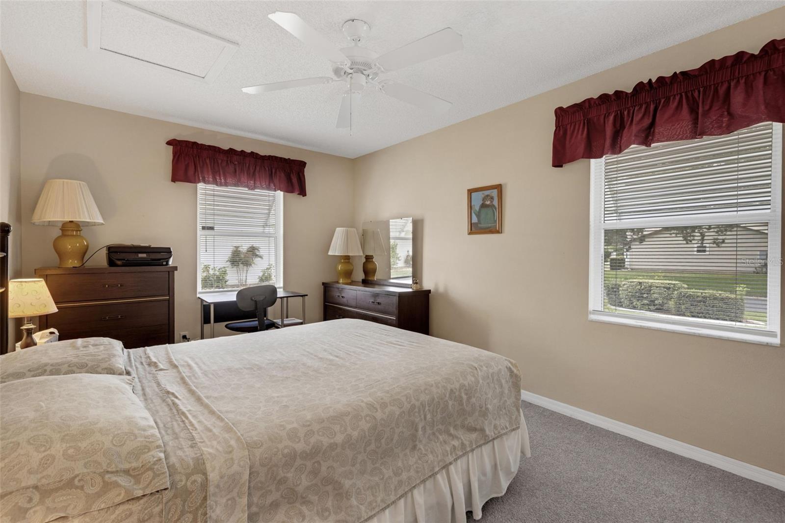 Image 18 of 33 For 6033 Wade Street