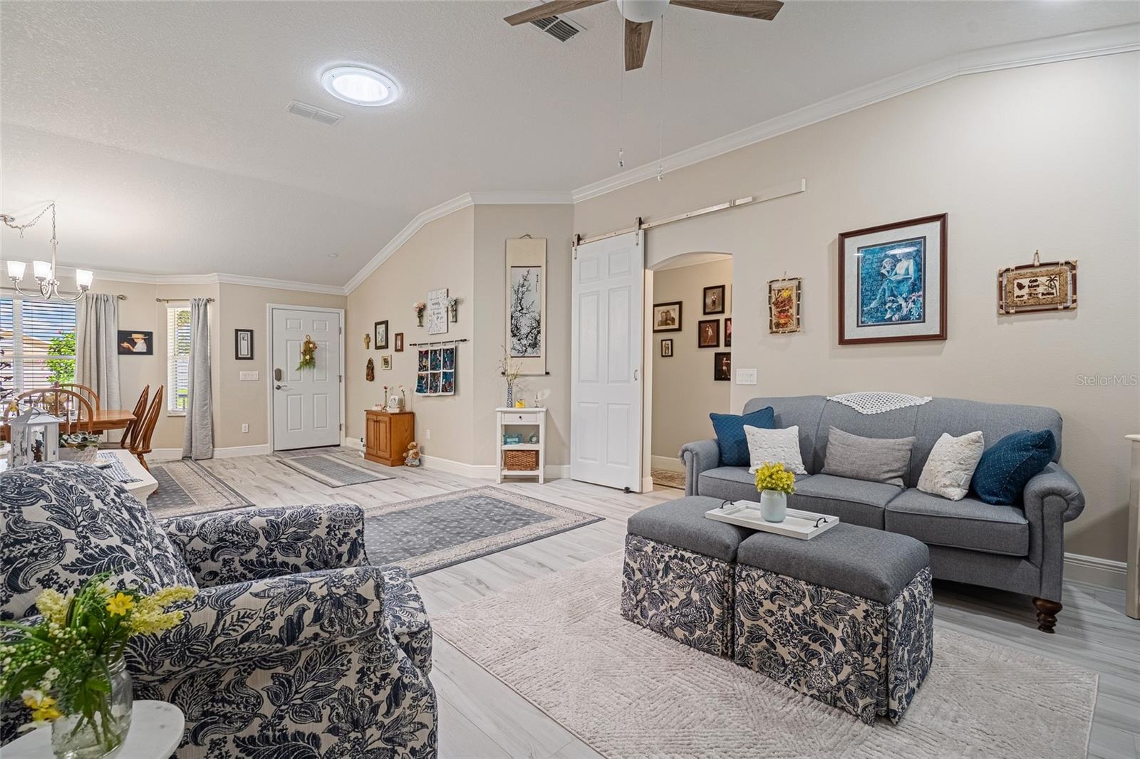 Image 4 of 22 For 919 Camino Del Rey Drive