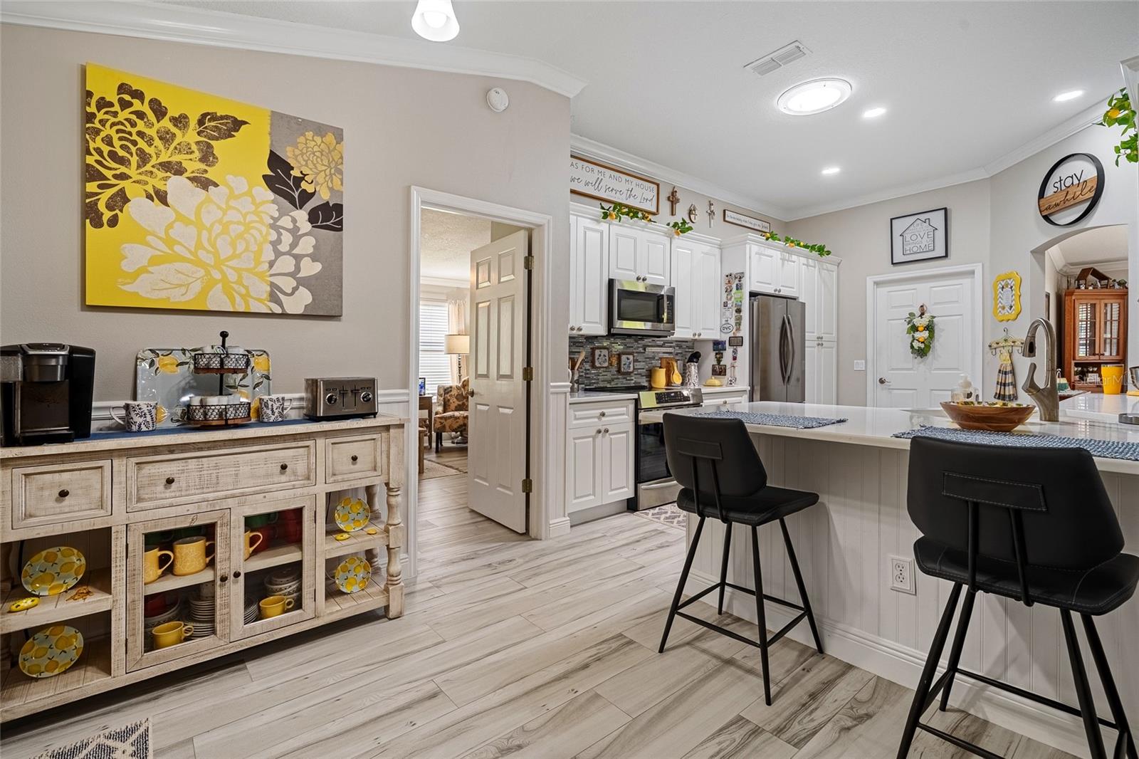 Image 9 of 22 For 919 Camino Del Rey Drive