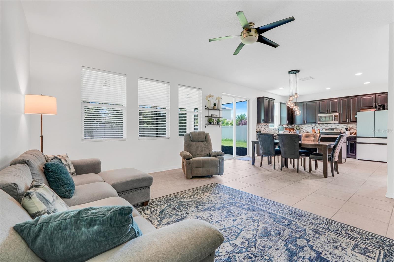 Image 14 of 41 For 278 Blue Cypress Drive