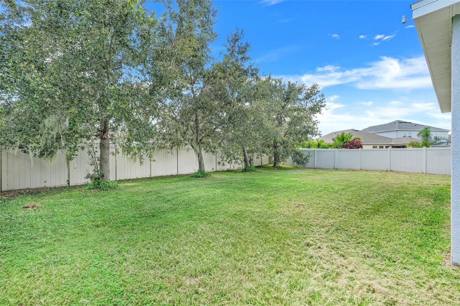 Image 30 of 41 For 278 Blue Cypress Drive