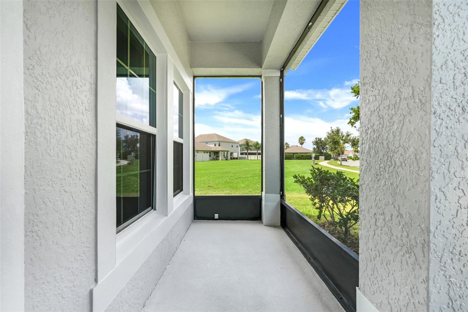 Image 5 of 41 For 278 Blue Cypress Drive