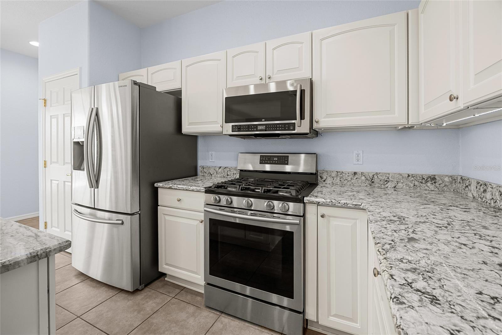 Image 15 of 45 For 9102 137th Street Road
