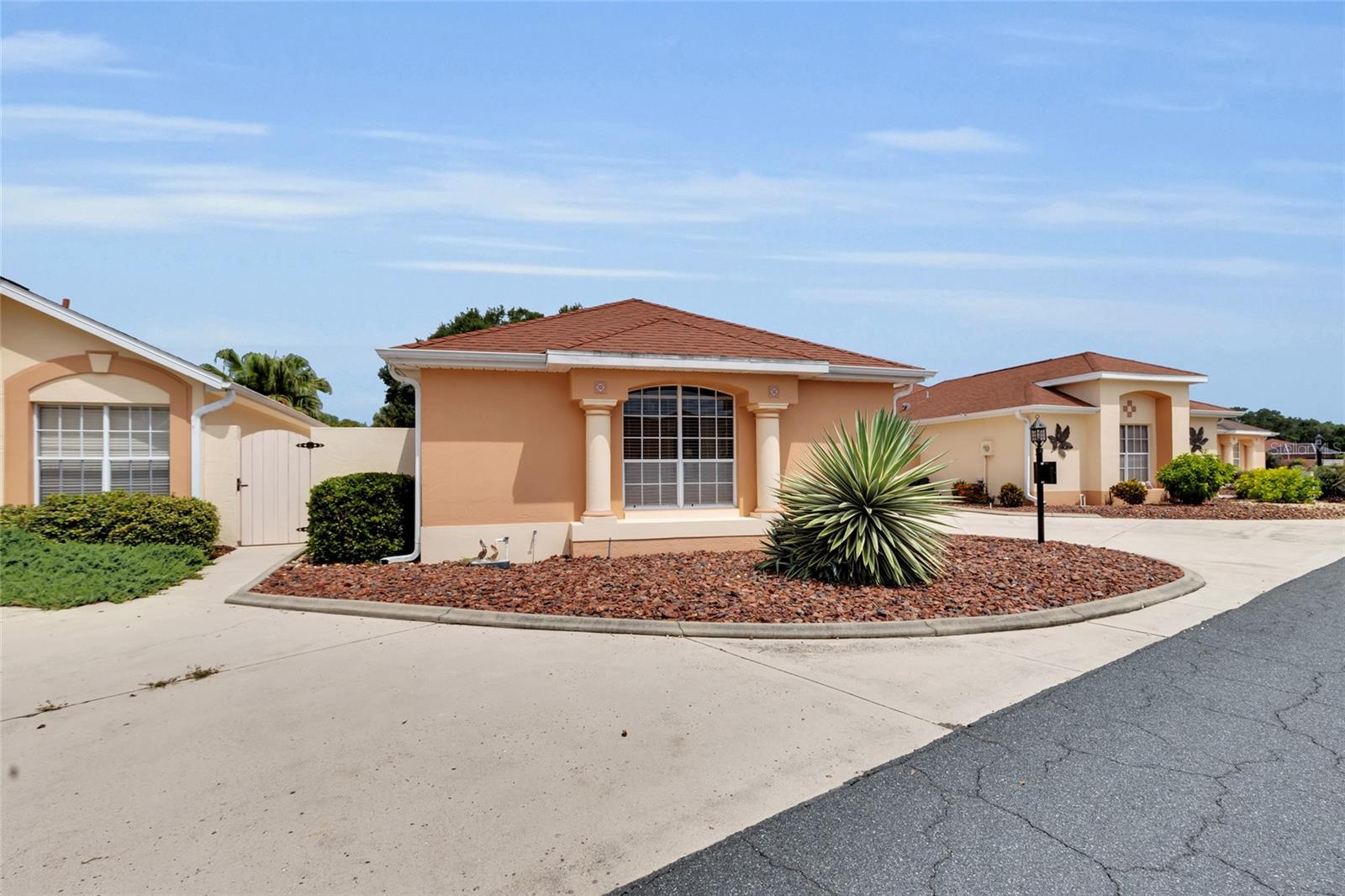 Image 28 of 43 For 916 Medira Drive