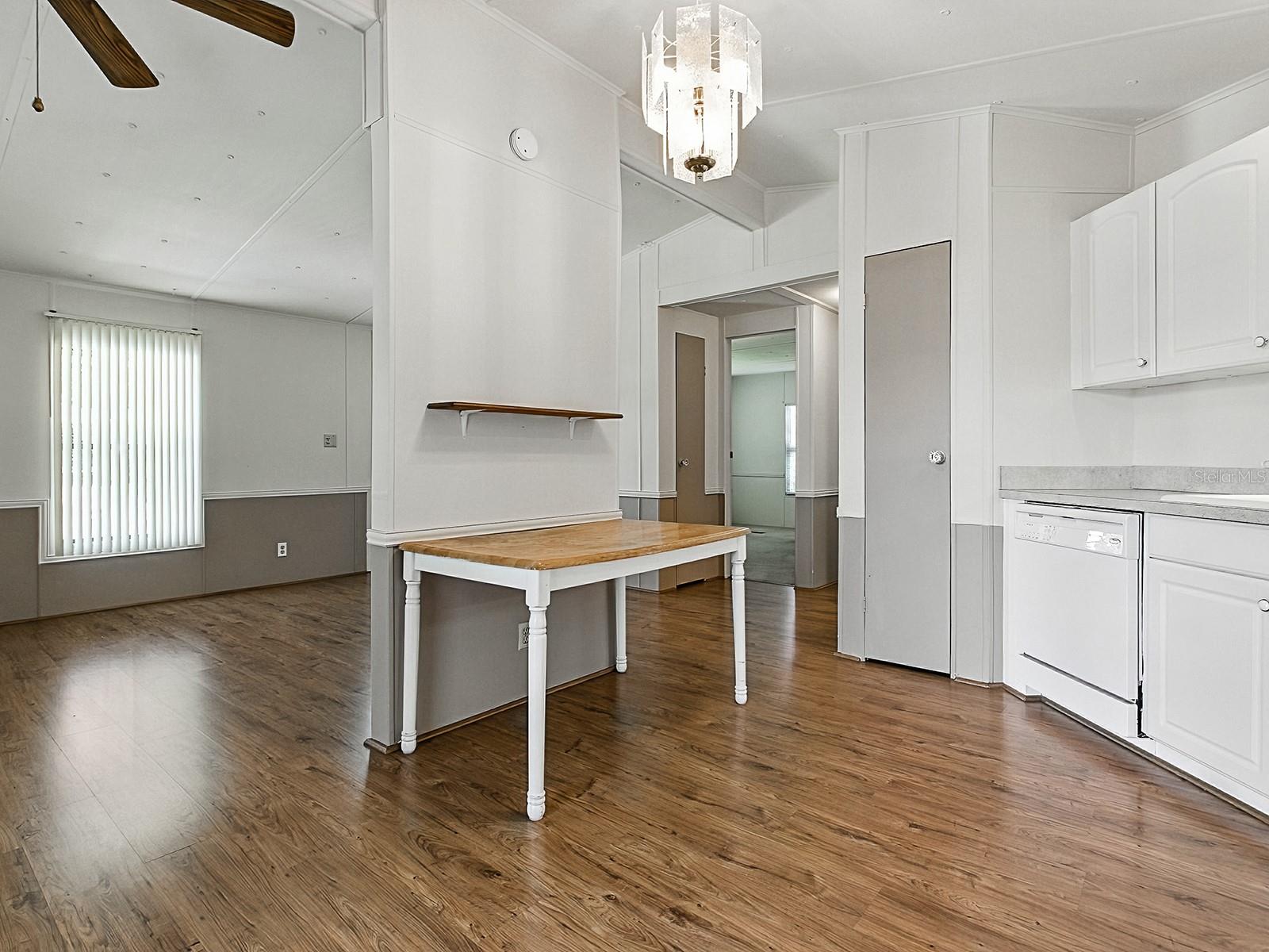 Image 12 of 36 For 605 Jason Drive