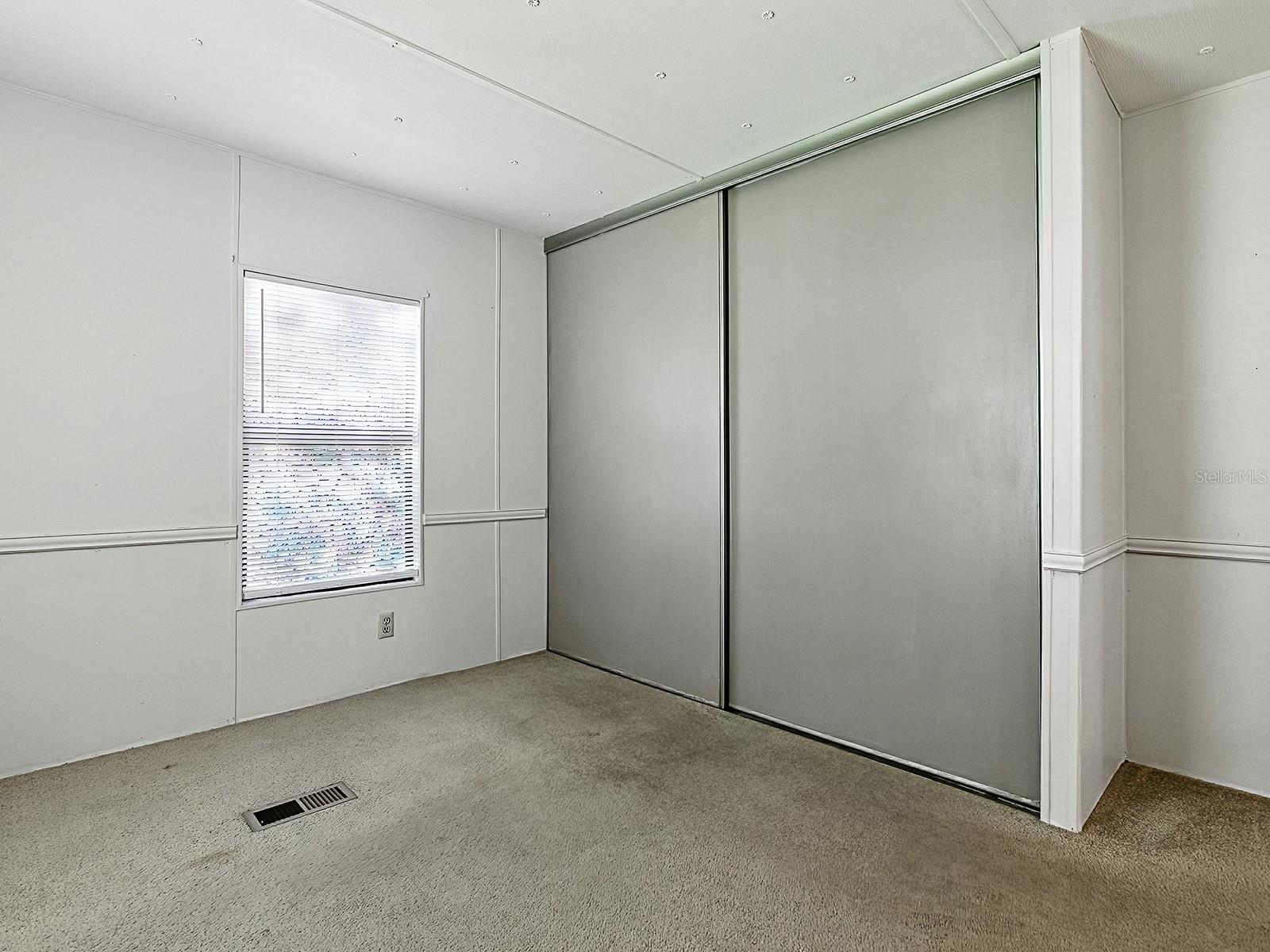 Image 16 of 36 For 605 Jason Drive