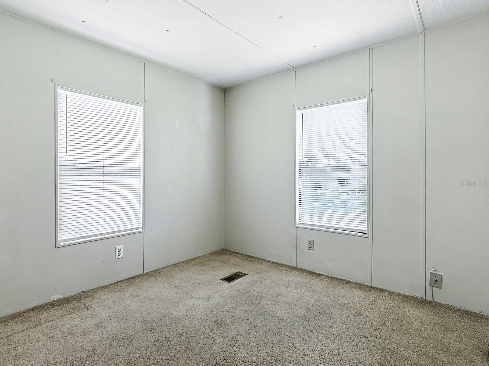 Image 21 of 36 For 605 Jason Drive