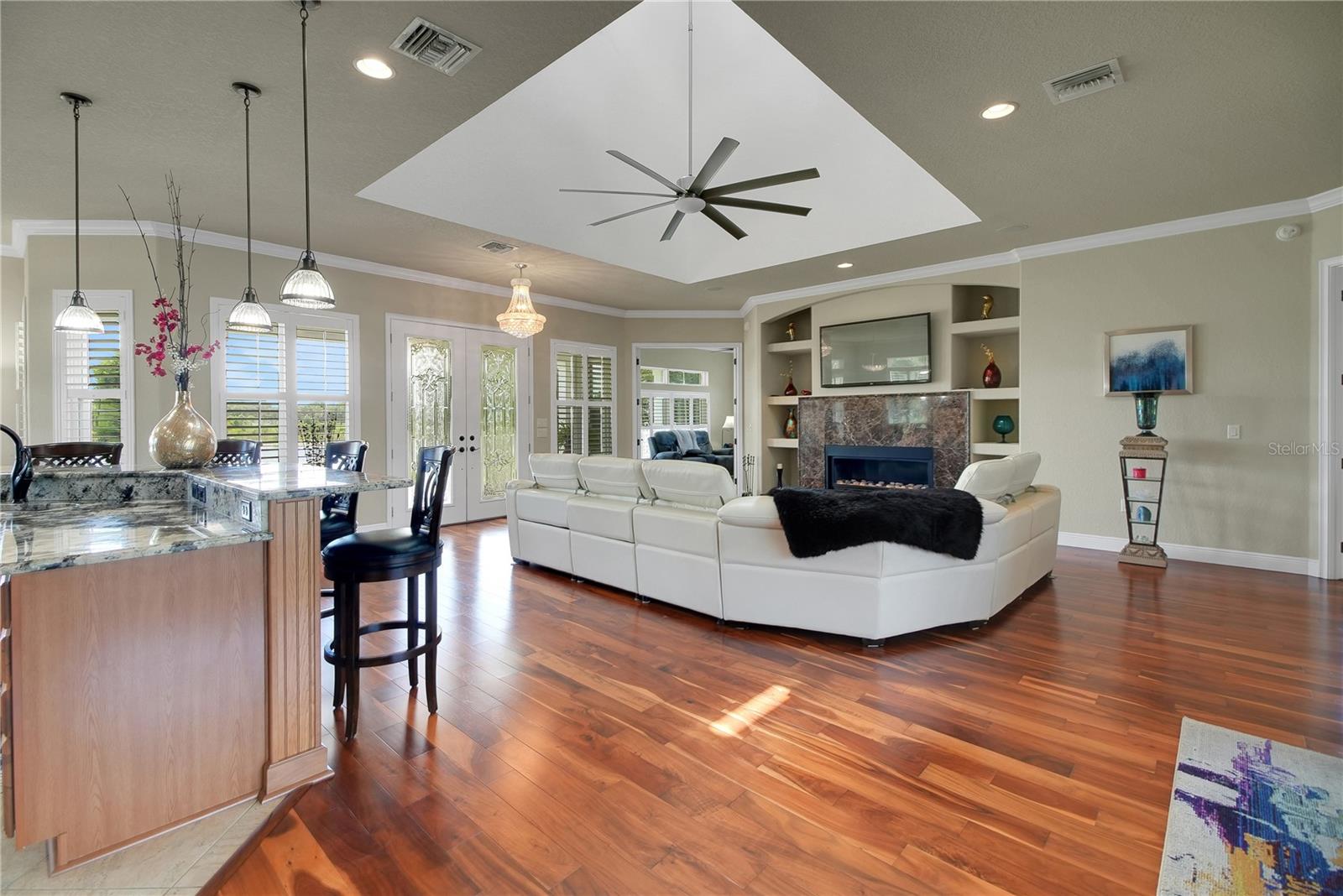 Listing photo id 22 for 16982 Highway 42