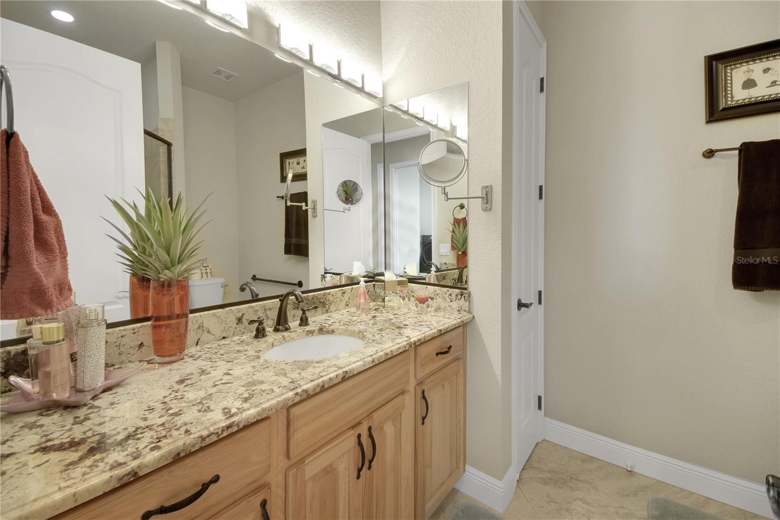 Listing photo id 44 for 16982 Highway 42