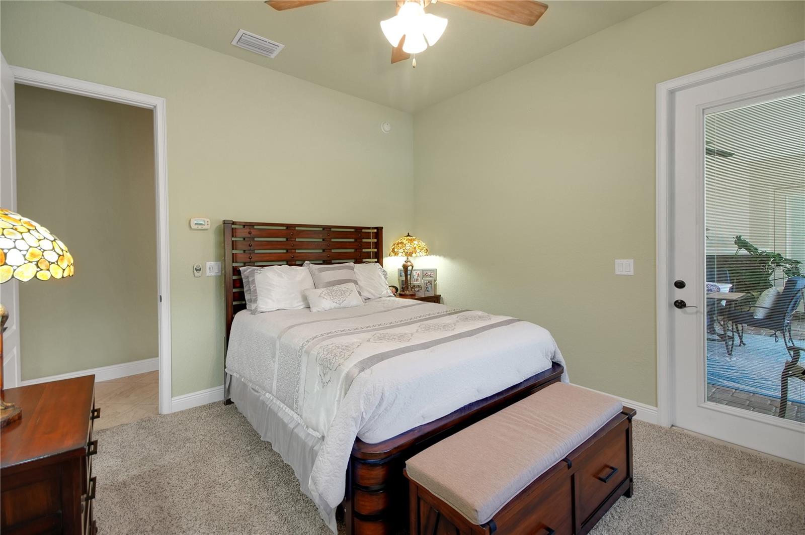 Listing photo id 47 for 16982 Highway 42