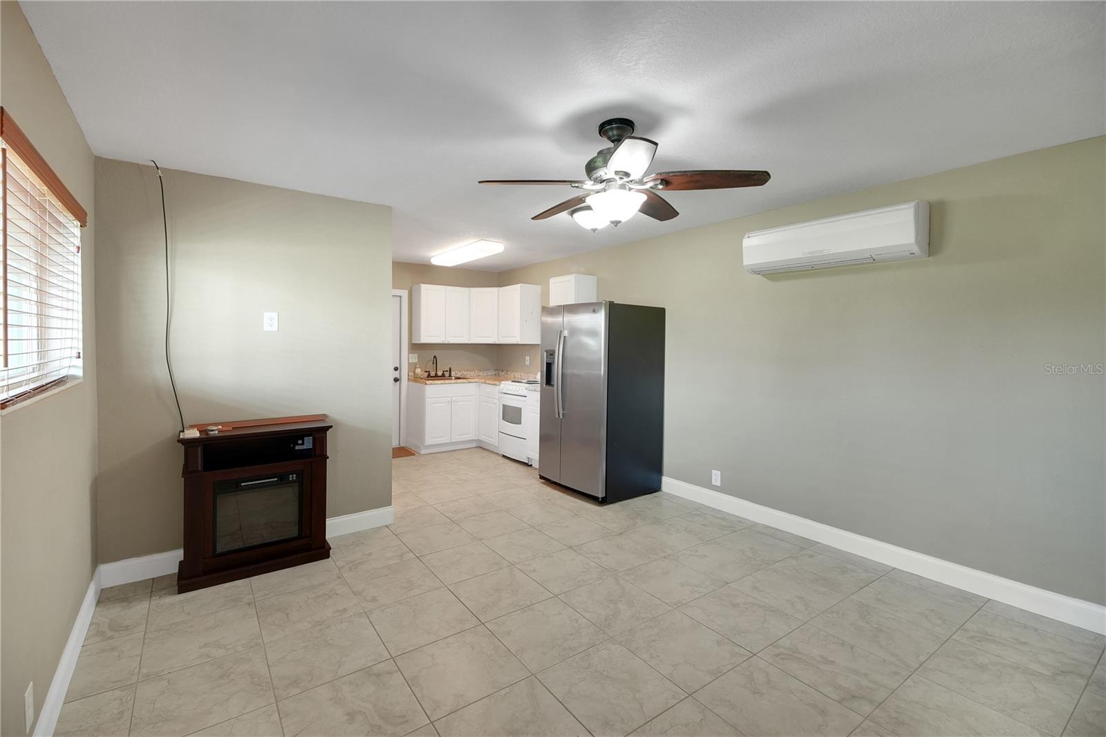 Listing photo id 56 for 16982 Highway 42