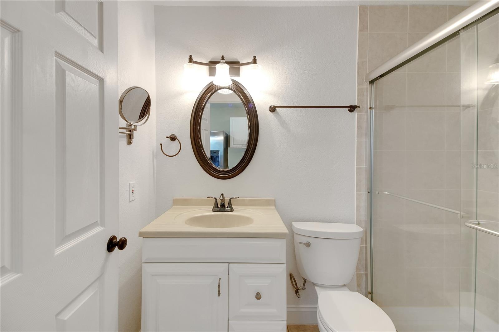 Listing photo id 58 for 16982 Highway 42