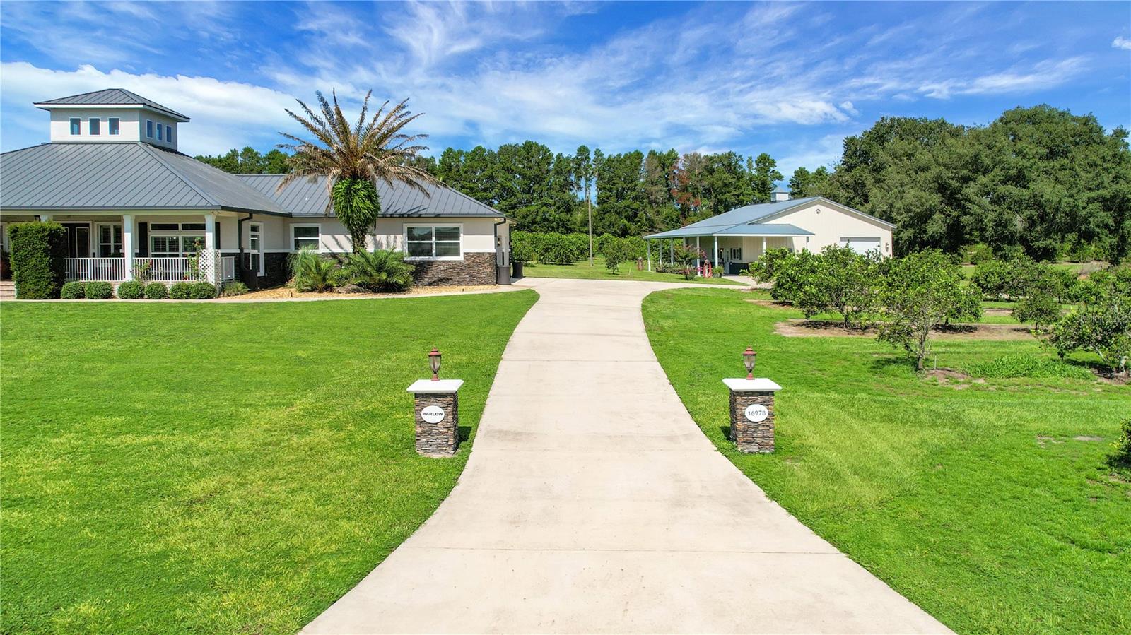 Listing photo id 5 for 16982 Highway 42