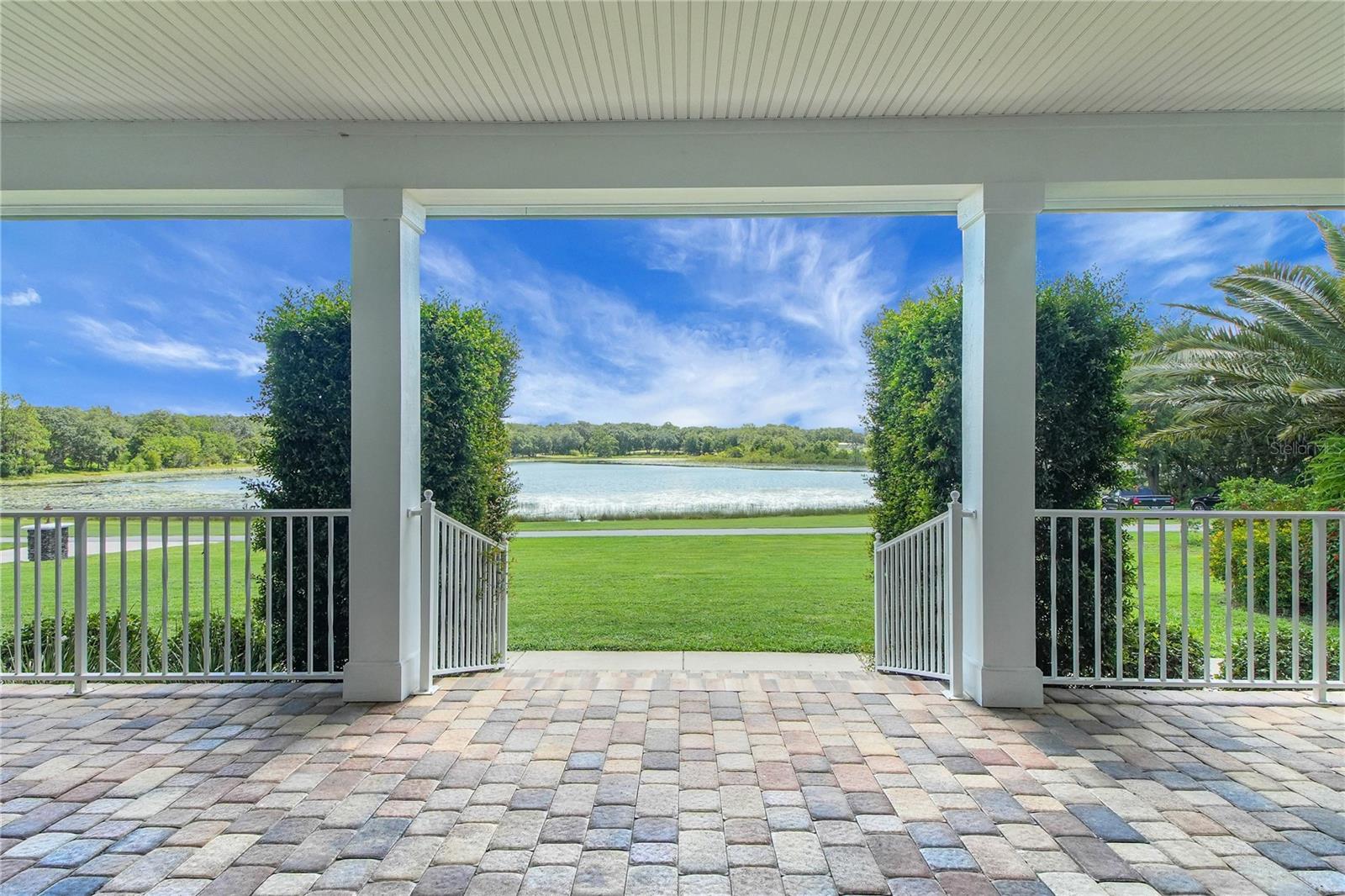 Listing photo id 6 for 16982 Highway 42