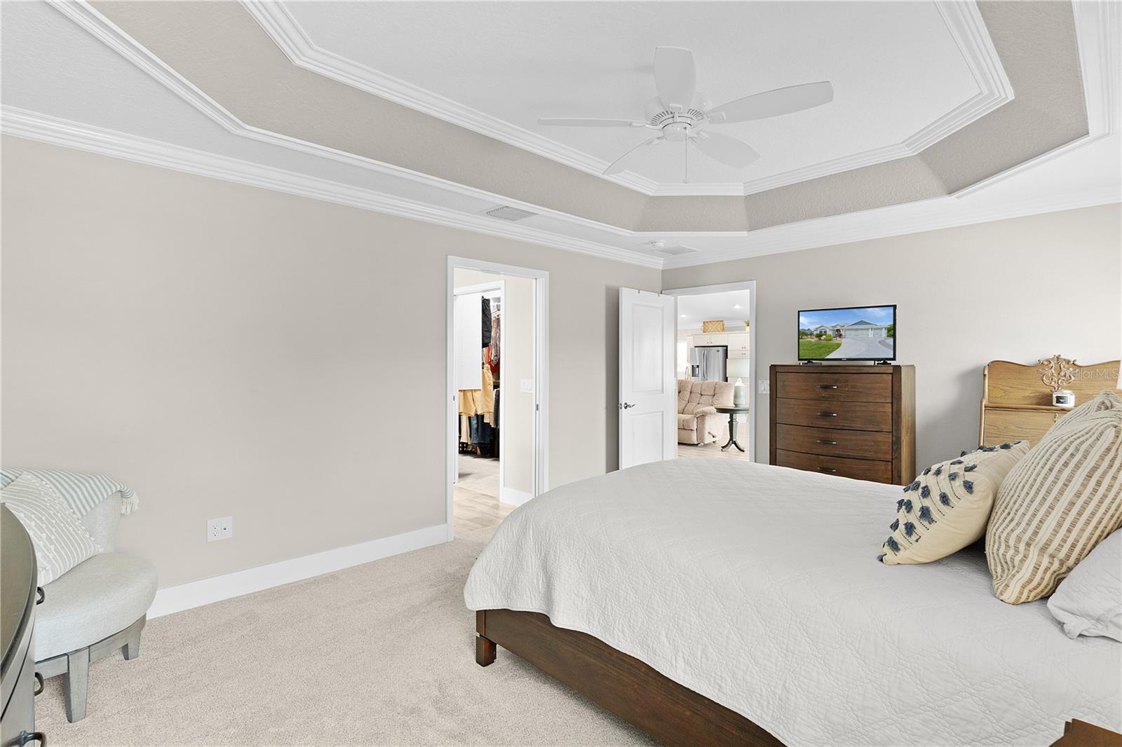 Image 18 of 40 For 5012 Mclaughlin Terrace