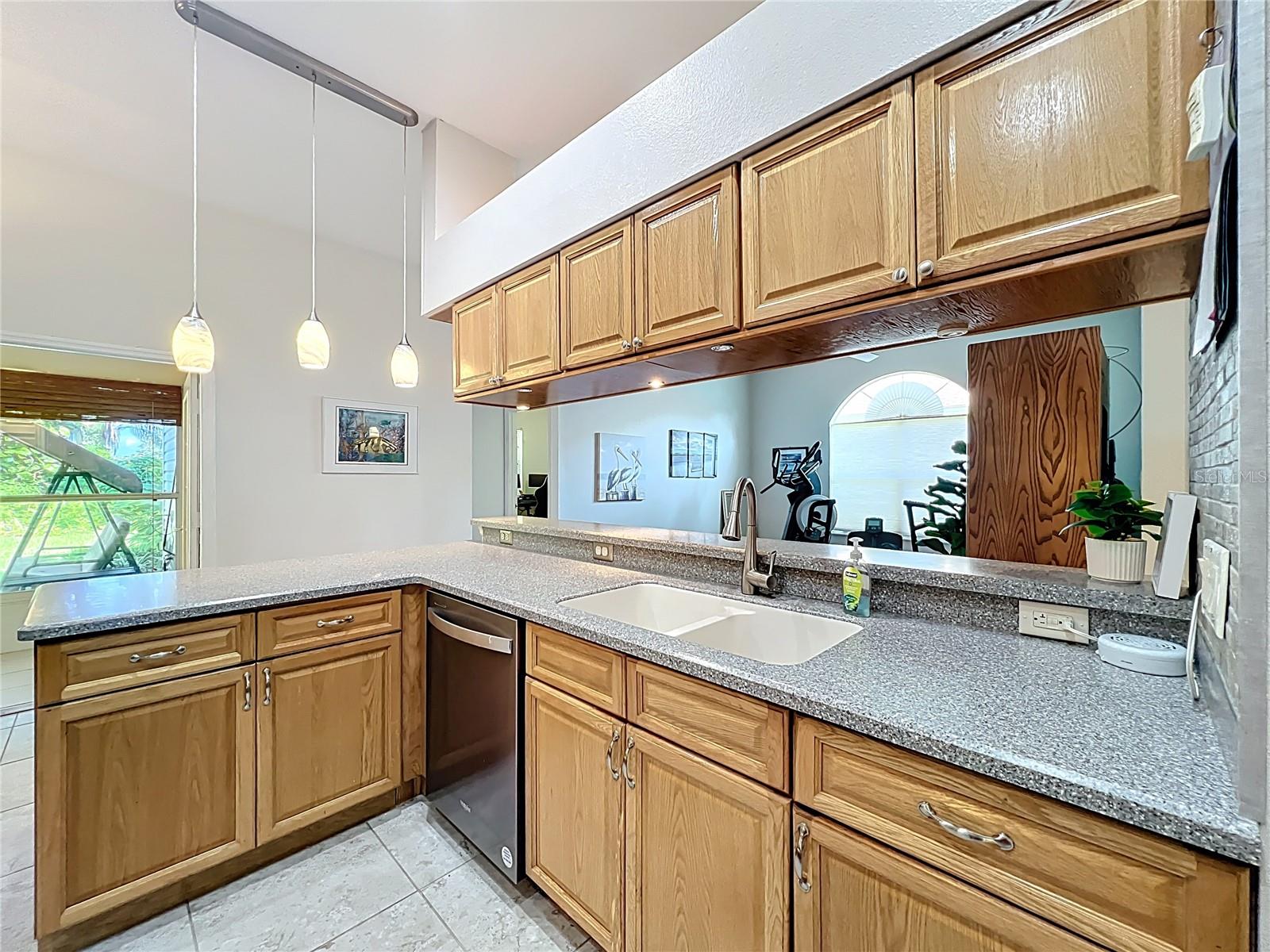 Image 21 of 63 For 3700 Plantation Boulevard