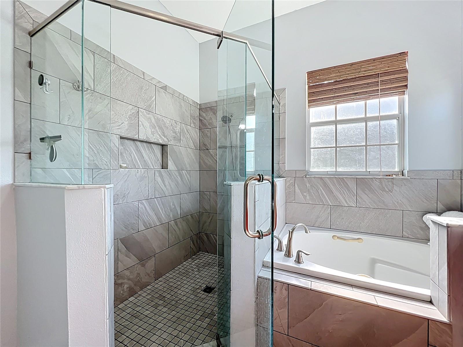 Image 36 of 63 For 3700 Plantation Boulevard