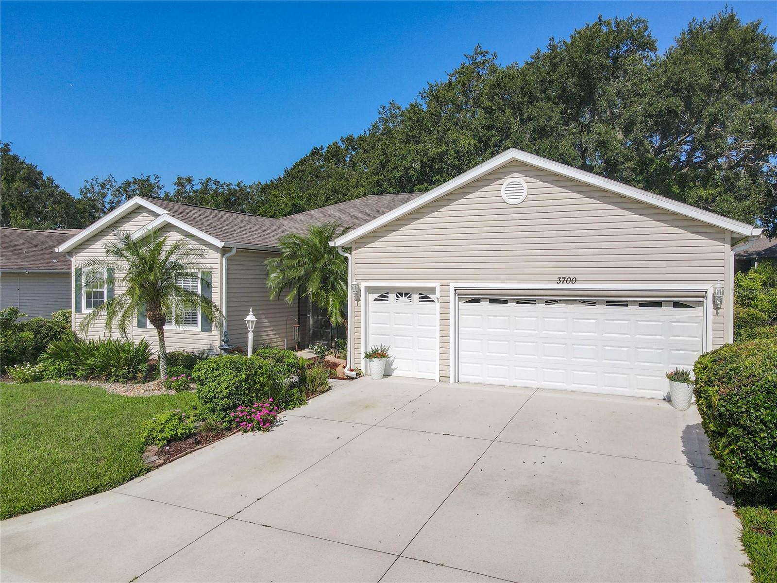 Image 5 of 63 For 3700 Plantation Boulevard