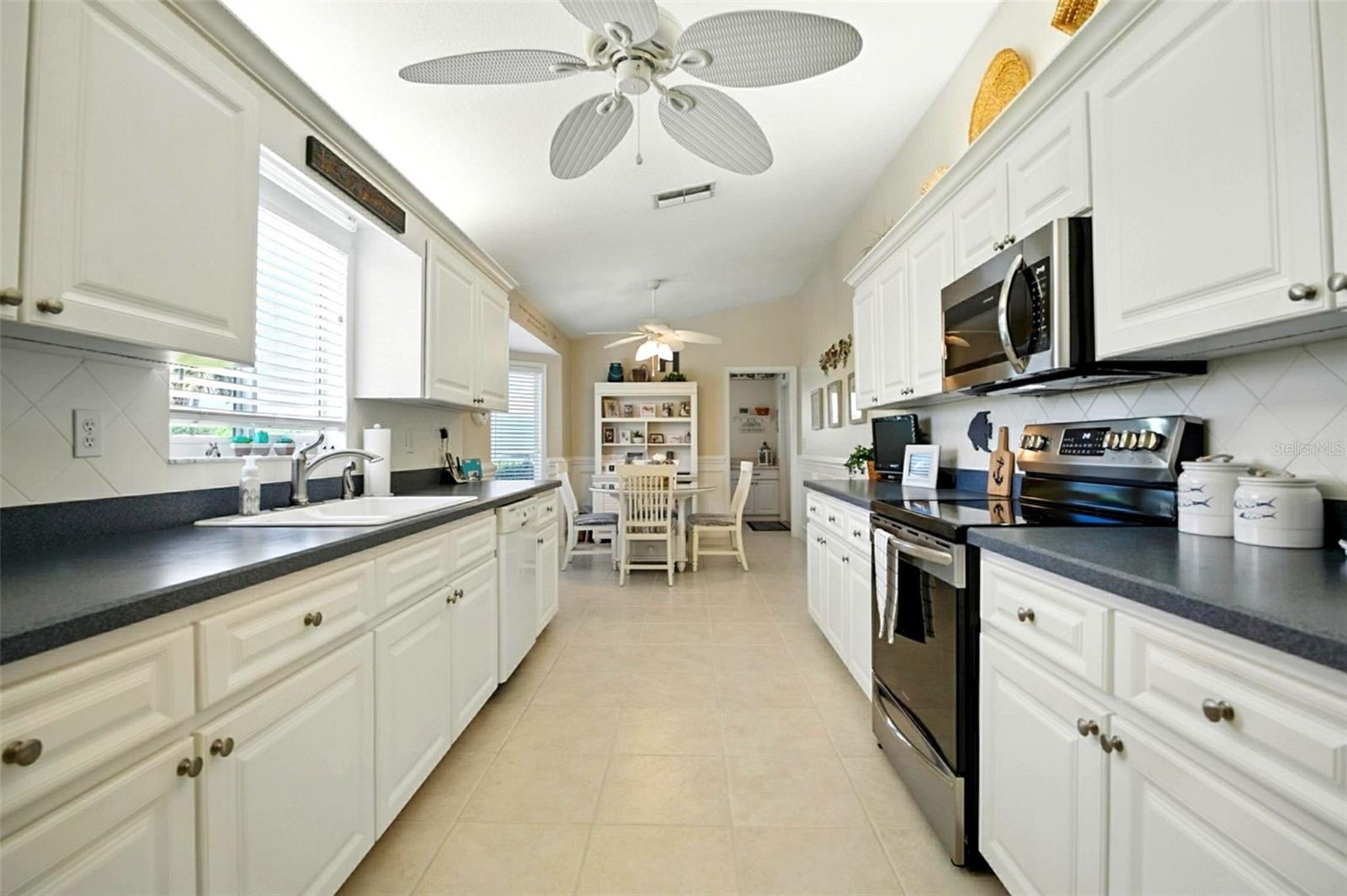 Image 33 of 60 For 9741 175th Lane