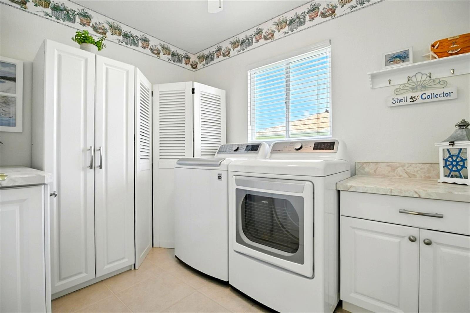 Image 36 of 60 For 9741 175th Lane