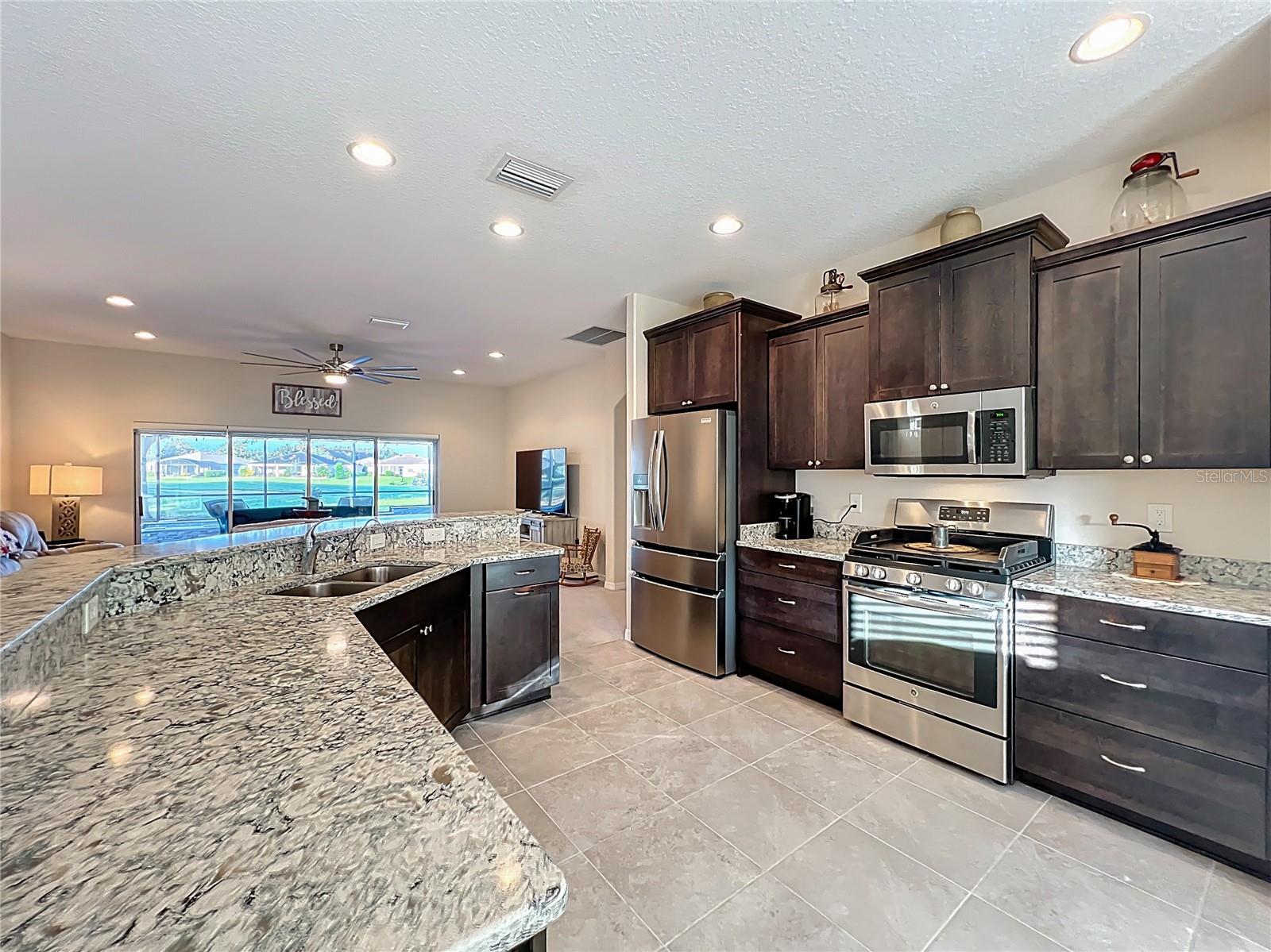 Image 10 of 92 For 27031 Roanoke Drive