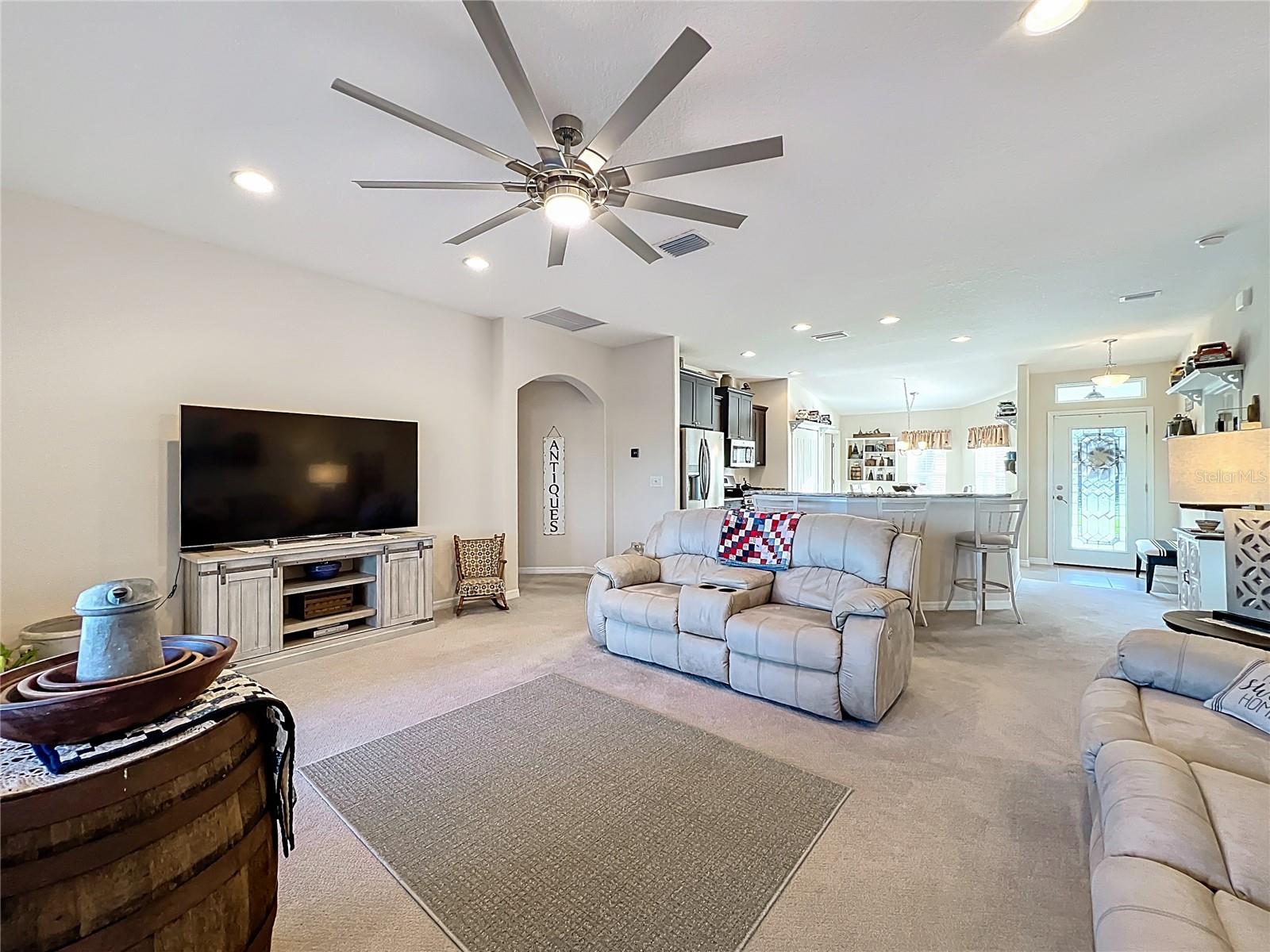 Image 24 of 92 For 27031 Roanoke Drive