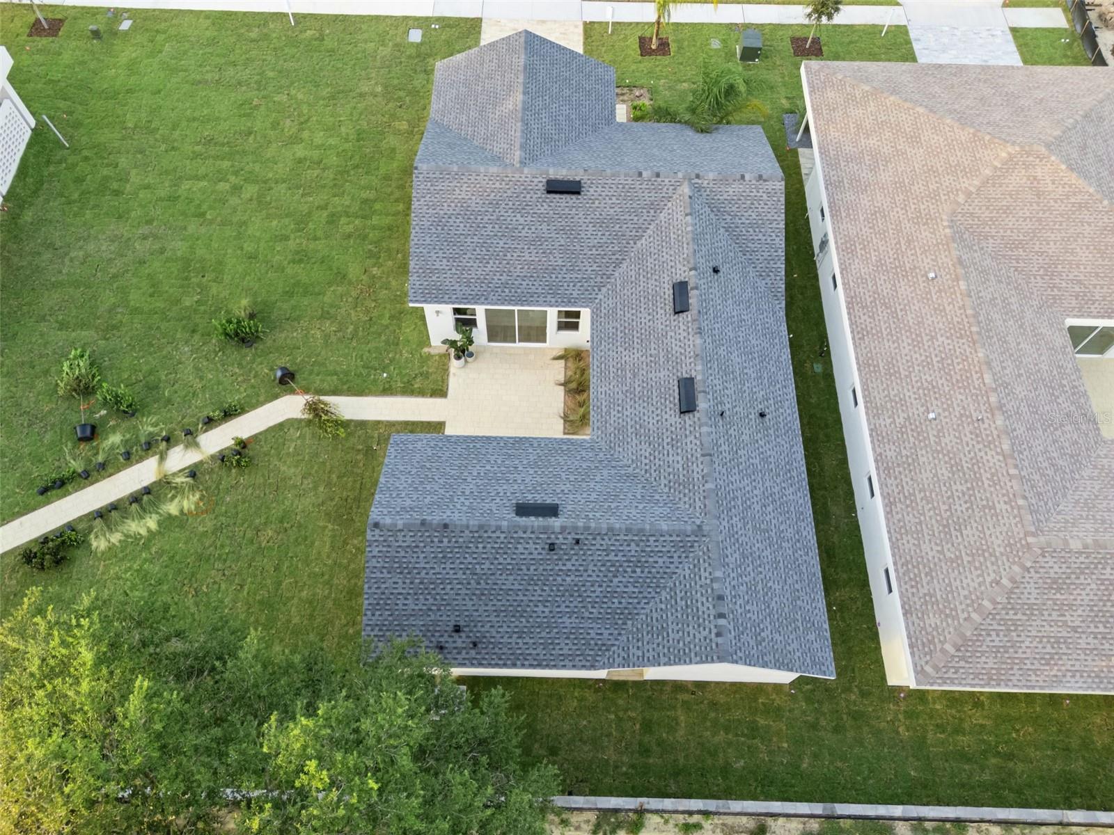 Image 49 of 84 For 451 Skyfield Court