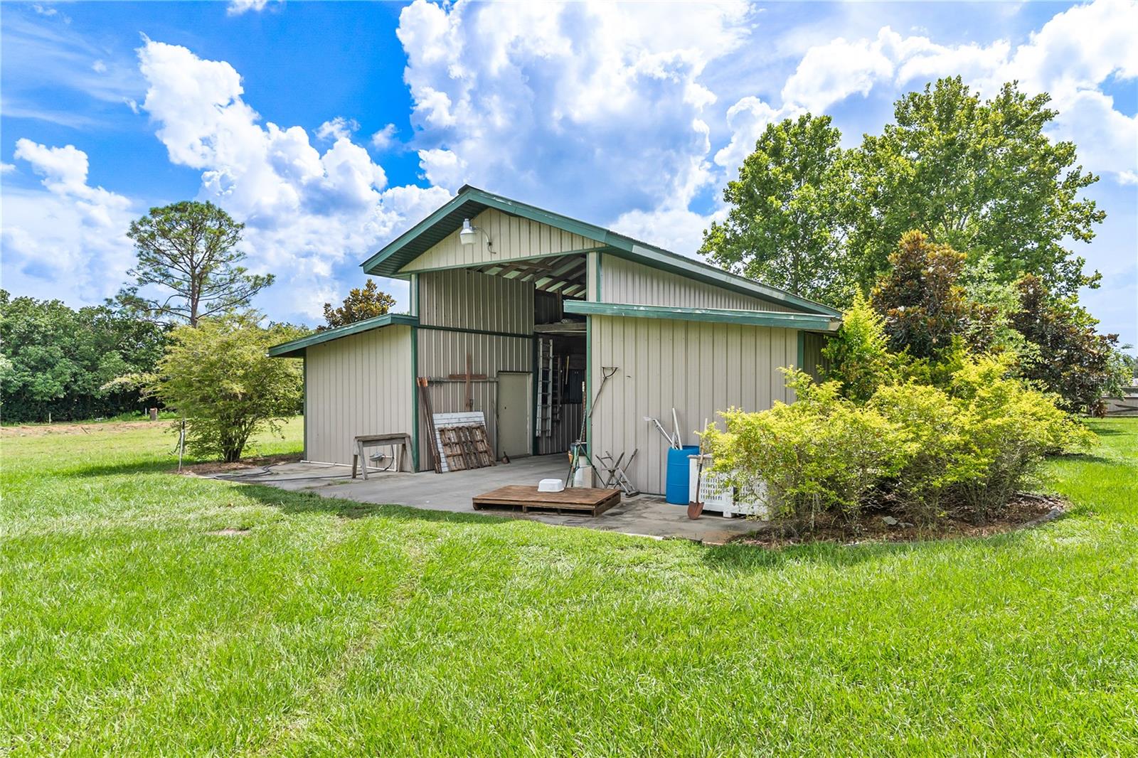 Image 10 of 33 For Deer Meadow Lane