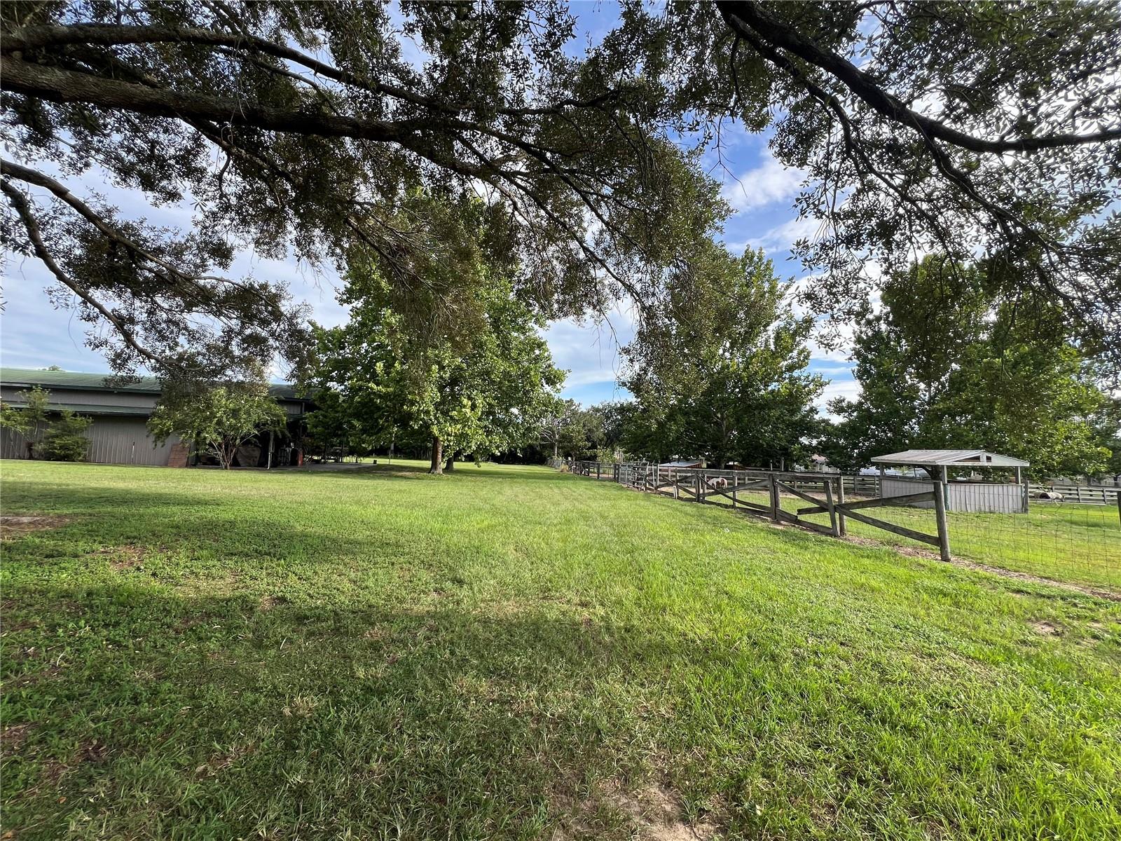 Image 11 of 33 For Deer Meadow Lane